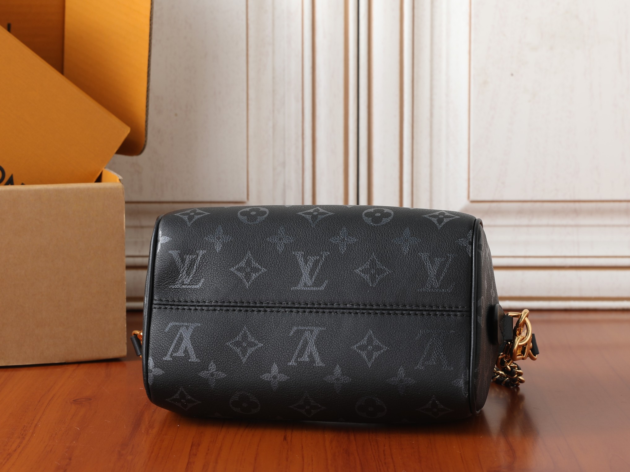Louis Vuitton Speedy Bandoulière 20 Handbag in Monogram Ink - Image 7