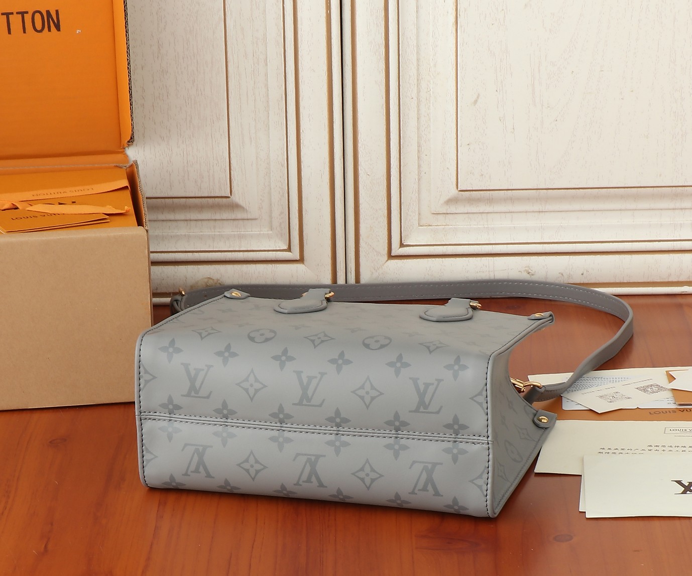 Louis Vuitton Monogram Ink OnTheGo Small Crossbody Bag - Image 7