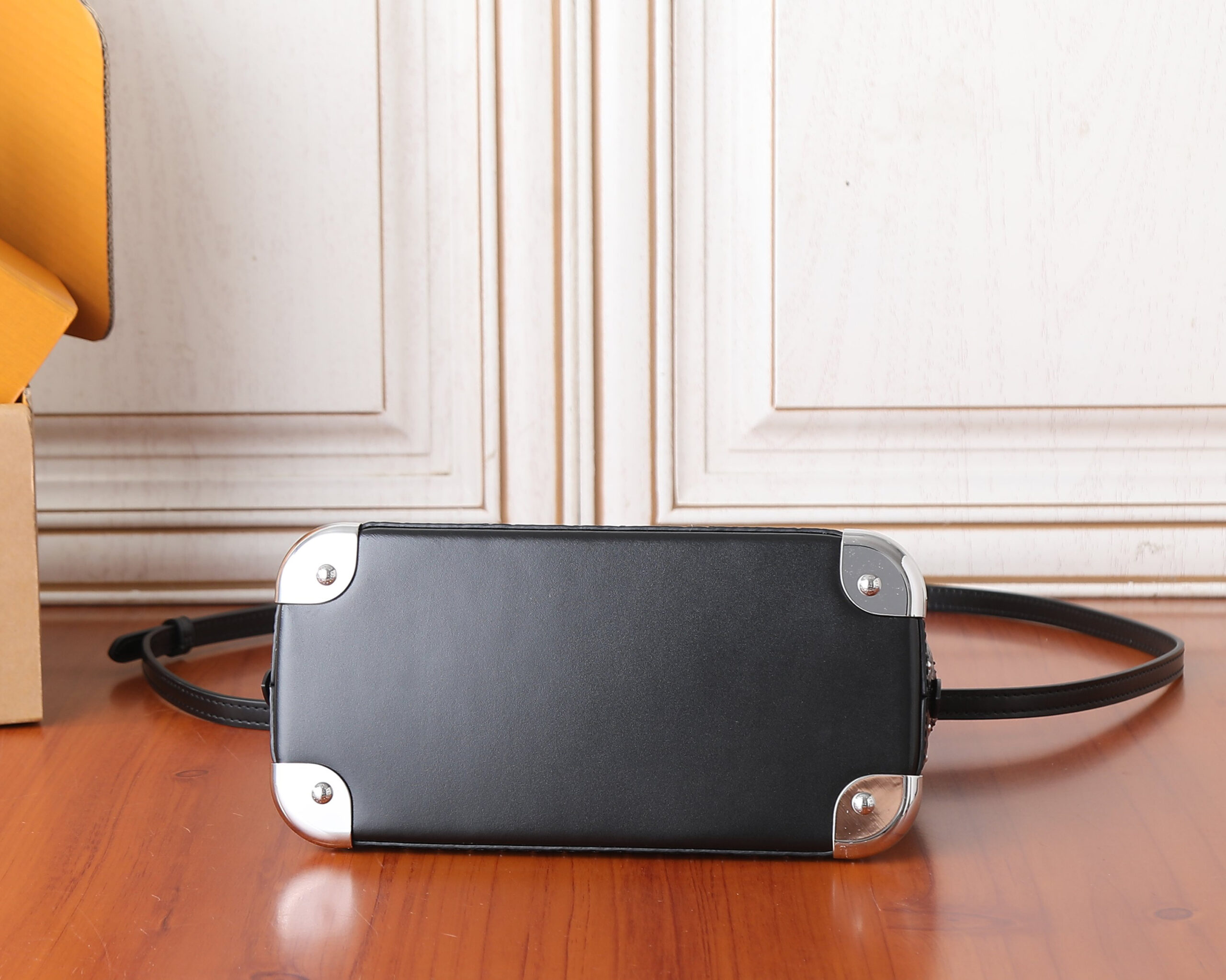 Louis Vuitton Alma BB Handbag in Monogram Saga Canvas - Image 7