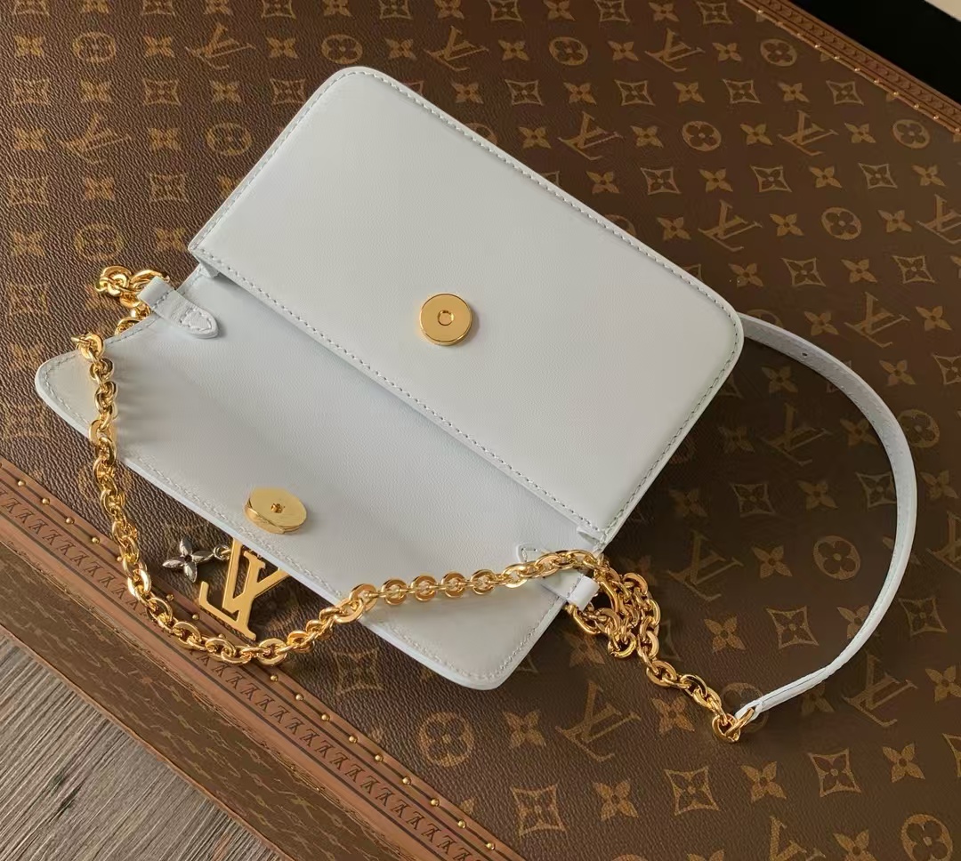 Louis Vuitton LV Bloom Wallet On Chain M14547 - Image 7