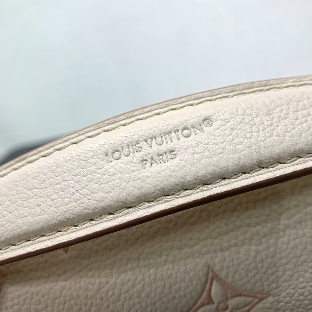 Louis Vuitton Pochette Métis MM Crossbody Bag - Image 7