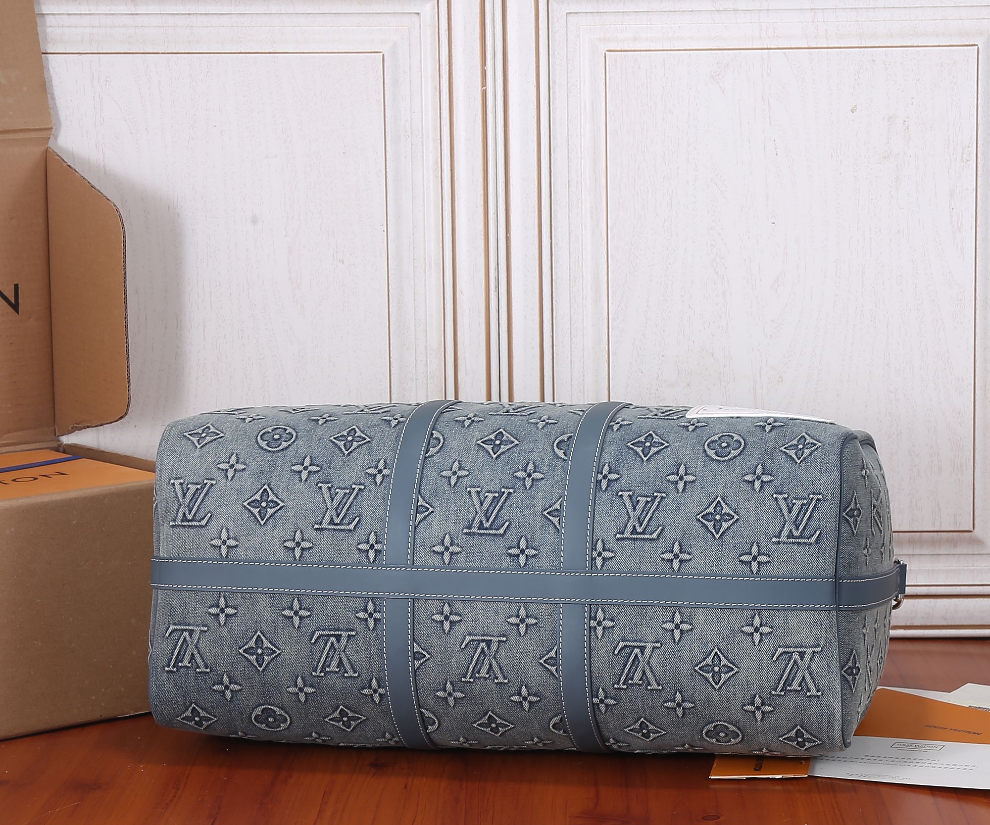 Louis Vuitton Keepall Bandouliere 50 Travel Bag in Monogram Washed Denim - Image 7