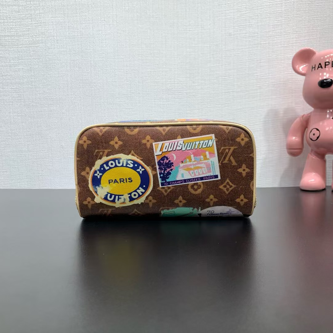Louis Vuitton M14744 Two-Compartment Toiletry Bag - Image 7