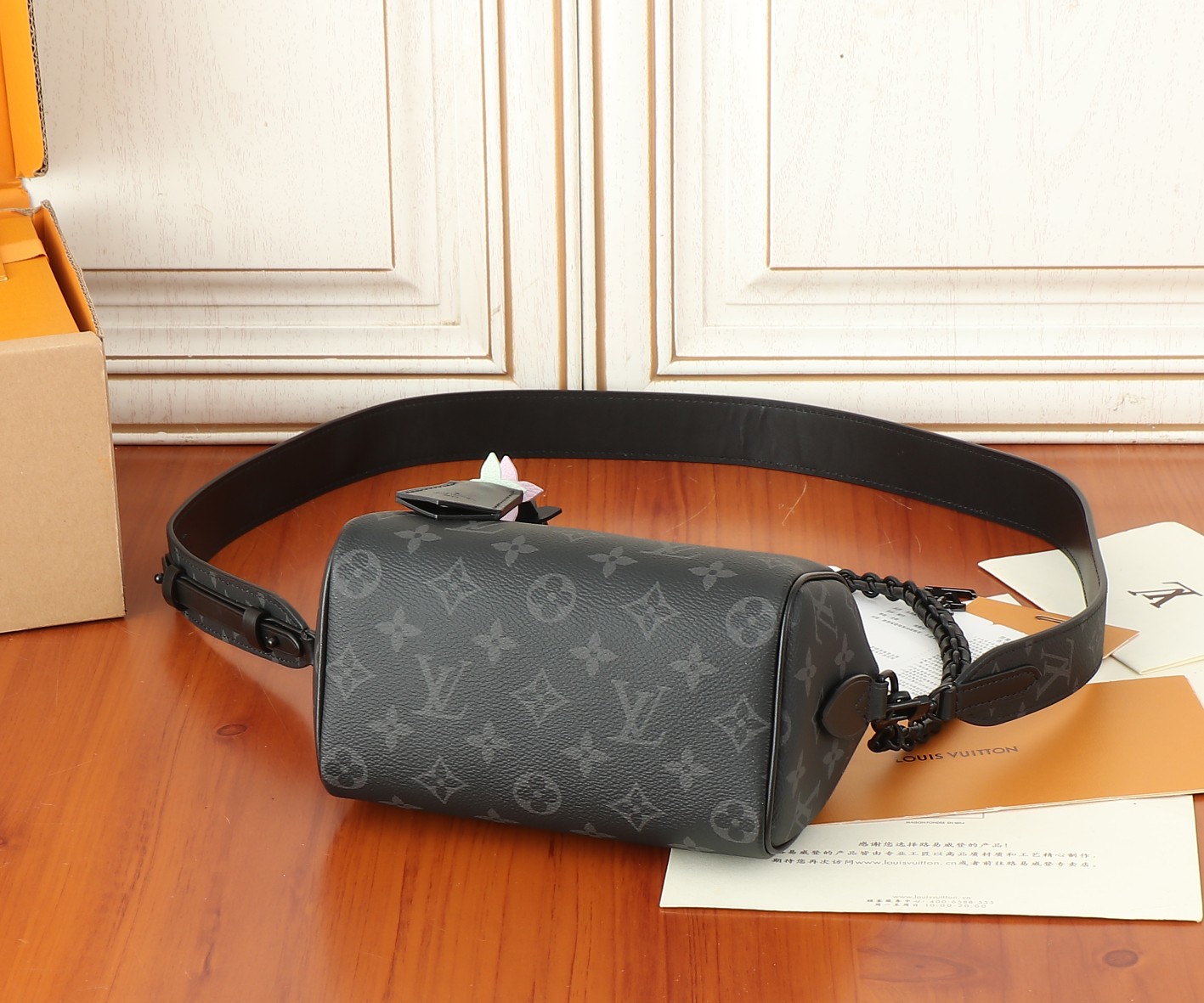 Speedy 18 Handbag, Model M24606 - Image 7