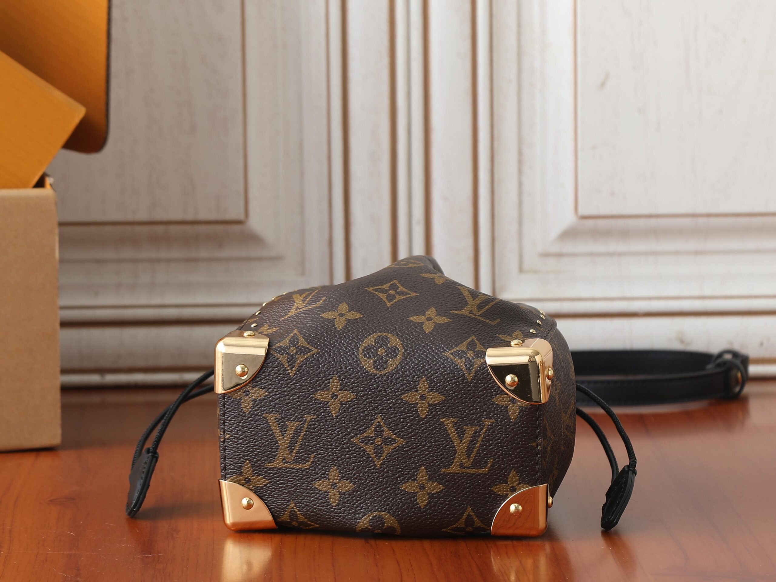 Louis Vuitton Nano Noe Trunk Bag - Image 7