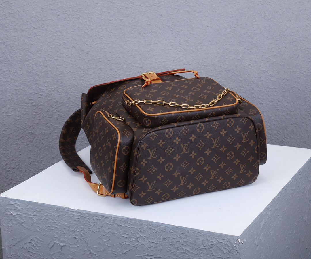 Louis Vuitton Trio Monogram Canvas Shoulder Bag - Image 7
