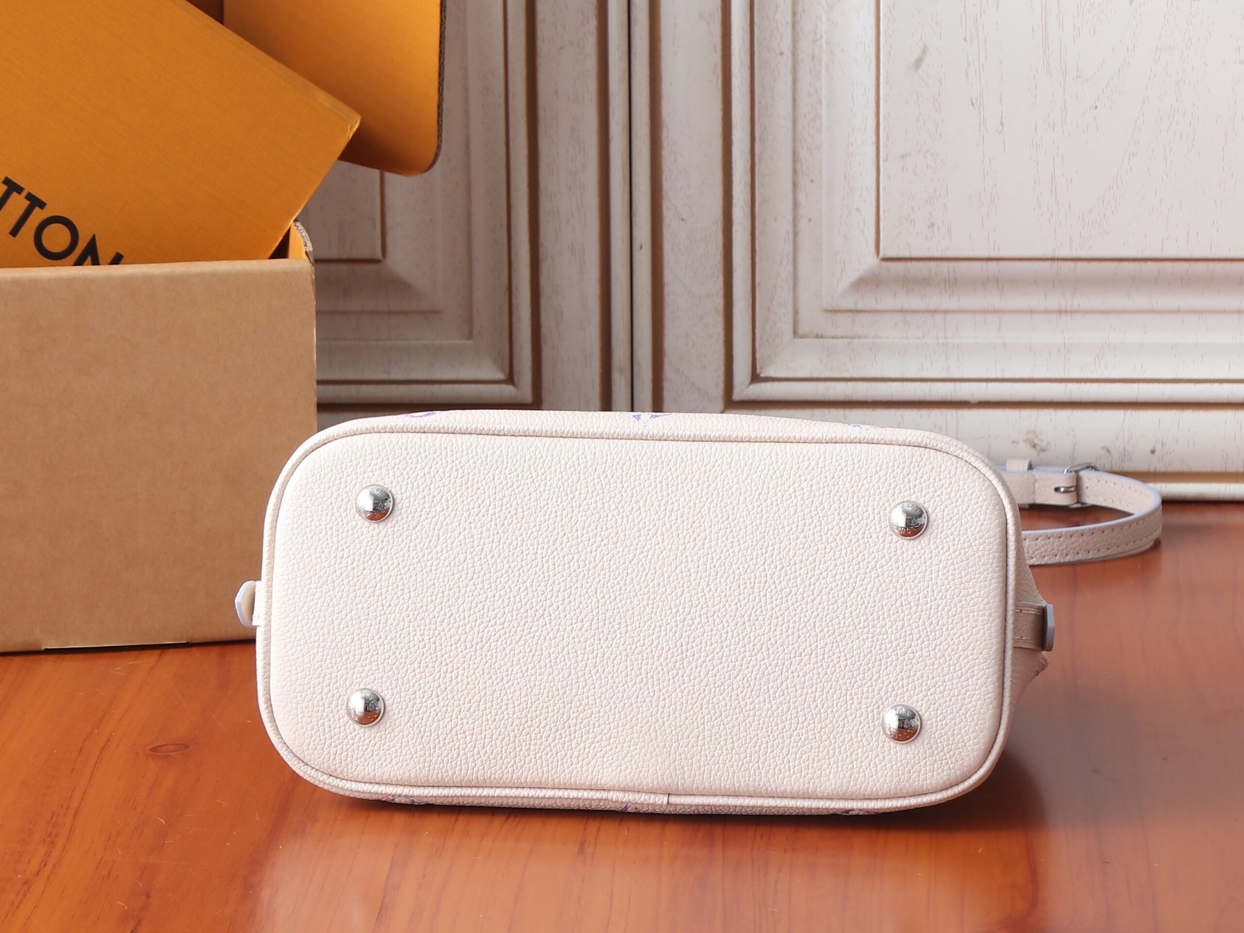 Louis Vuitton Alma BB Monogram Empreinte Handbag - Image 7