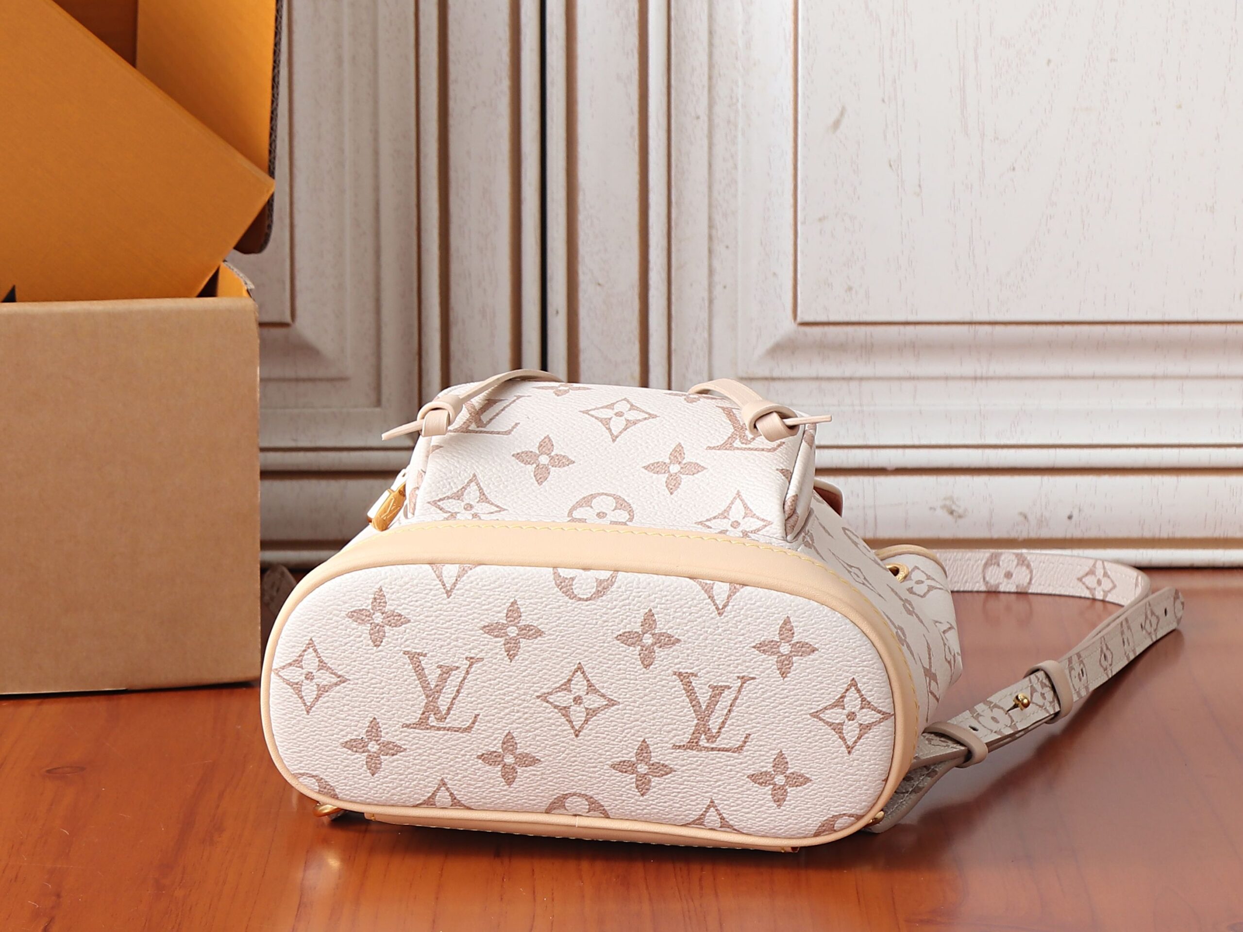Louis Vuitton Montsouris Mini Backpack in Monogram Dune Canvas - Image 7