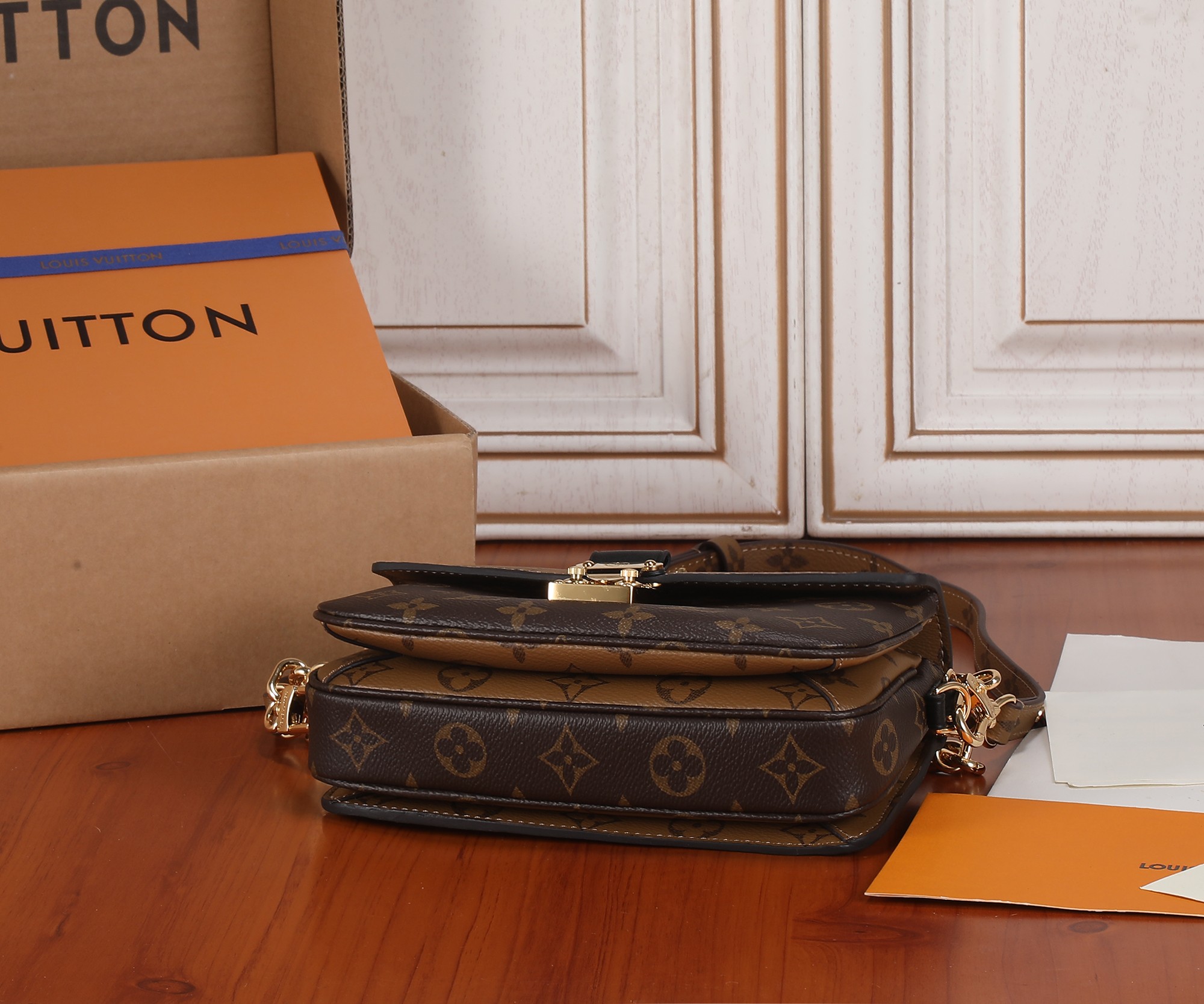 Louis Vuitton Pochette Metis East West Shoulder Bag - Image 7