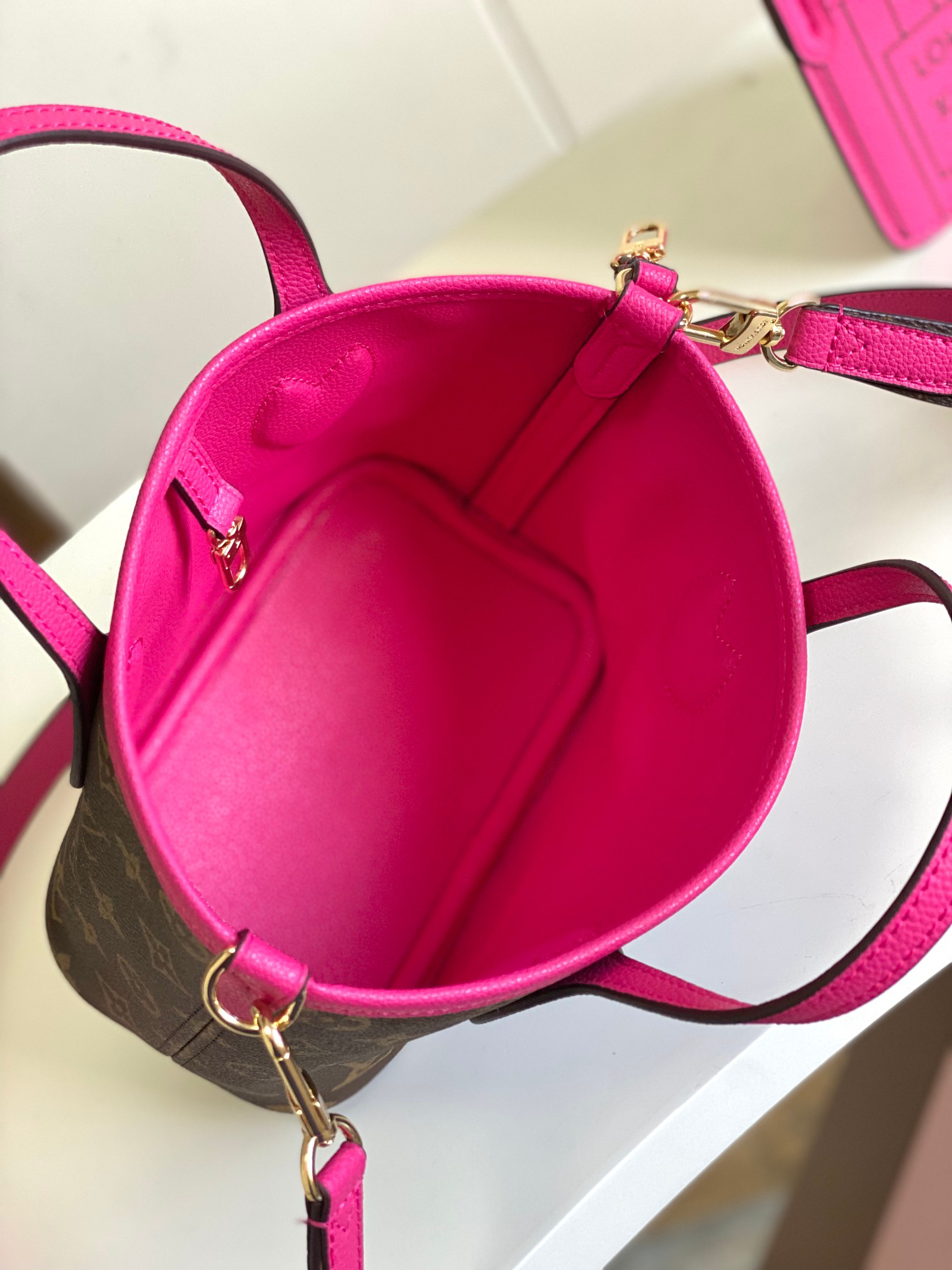Louis Vuitton Neverfull BB Tote Bag in Damier Azur Canvas, Rose Pink - Image 7