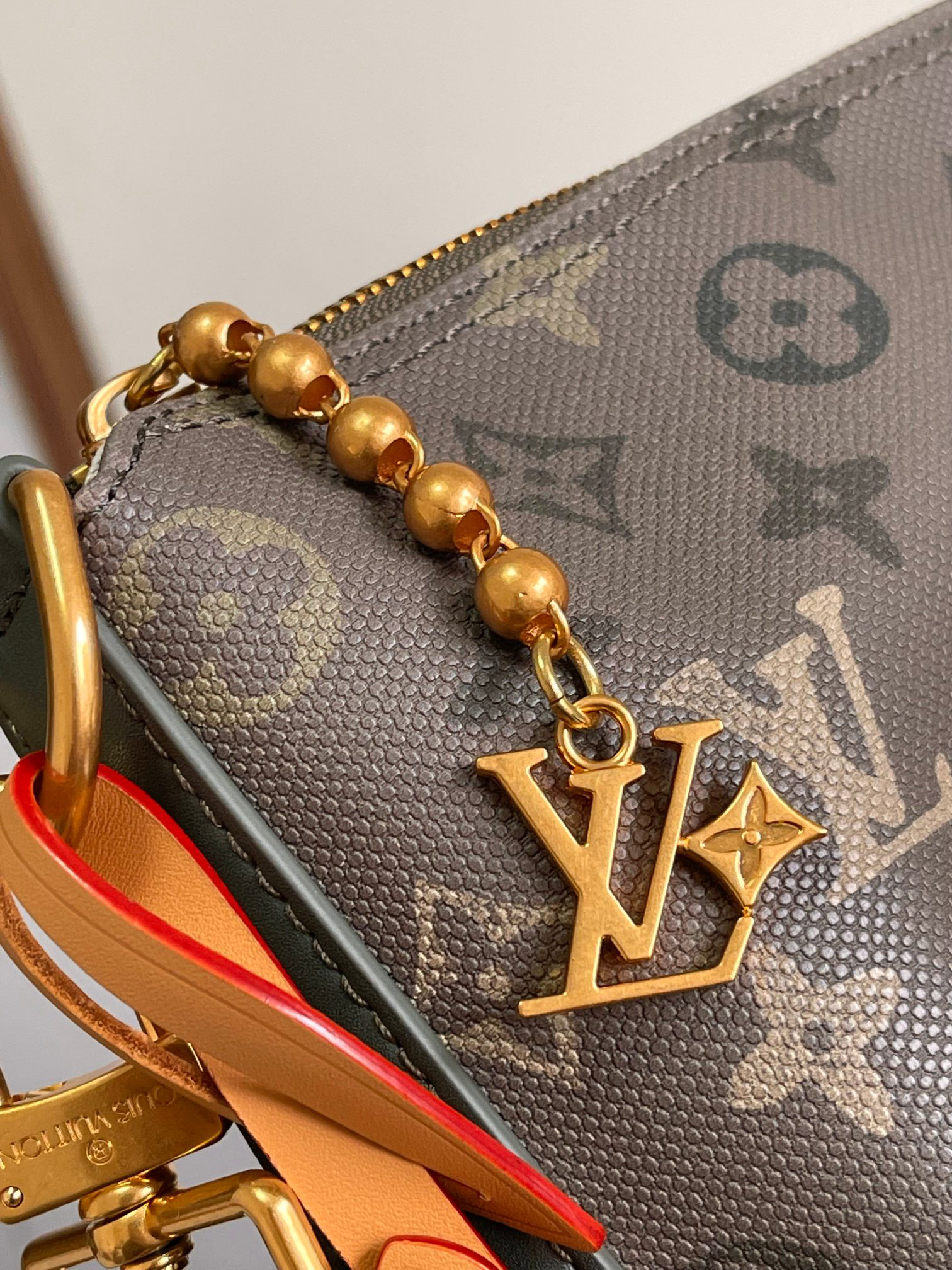 Louis Vuitton Métis M27181 Green Canvas Handbag - Image 7
