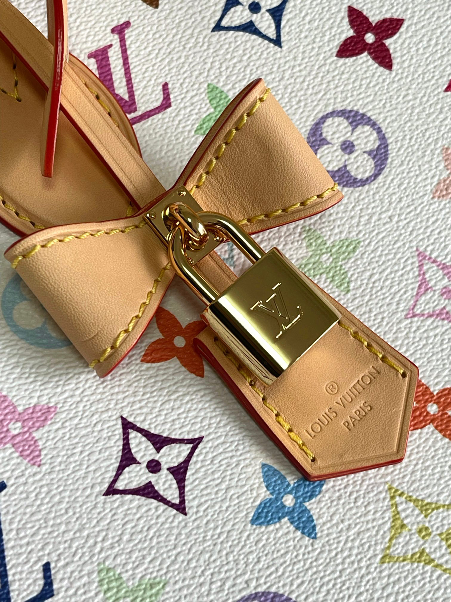 Louis Vuitton x Takashi Murakami OnTheGo MM Handbag - Image 7