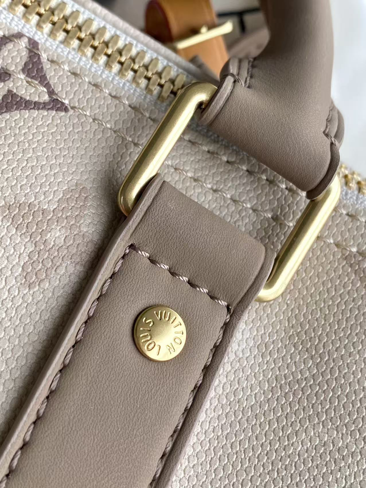 Keepall Bandoulière 25 Monogram Surplus Canvas Travel Bag - Image 7