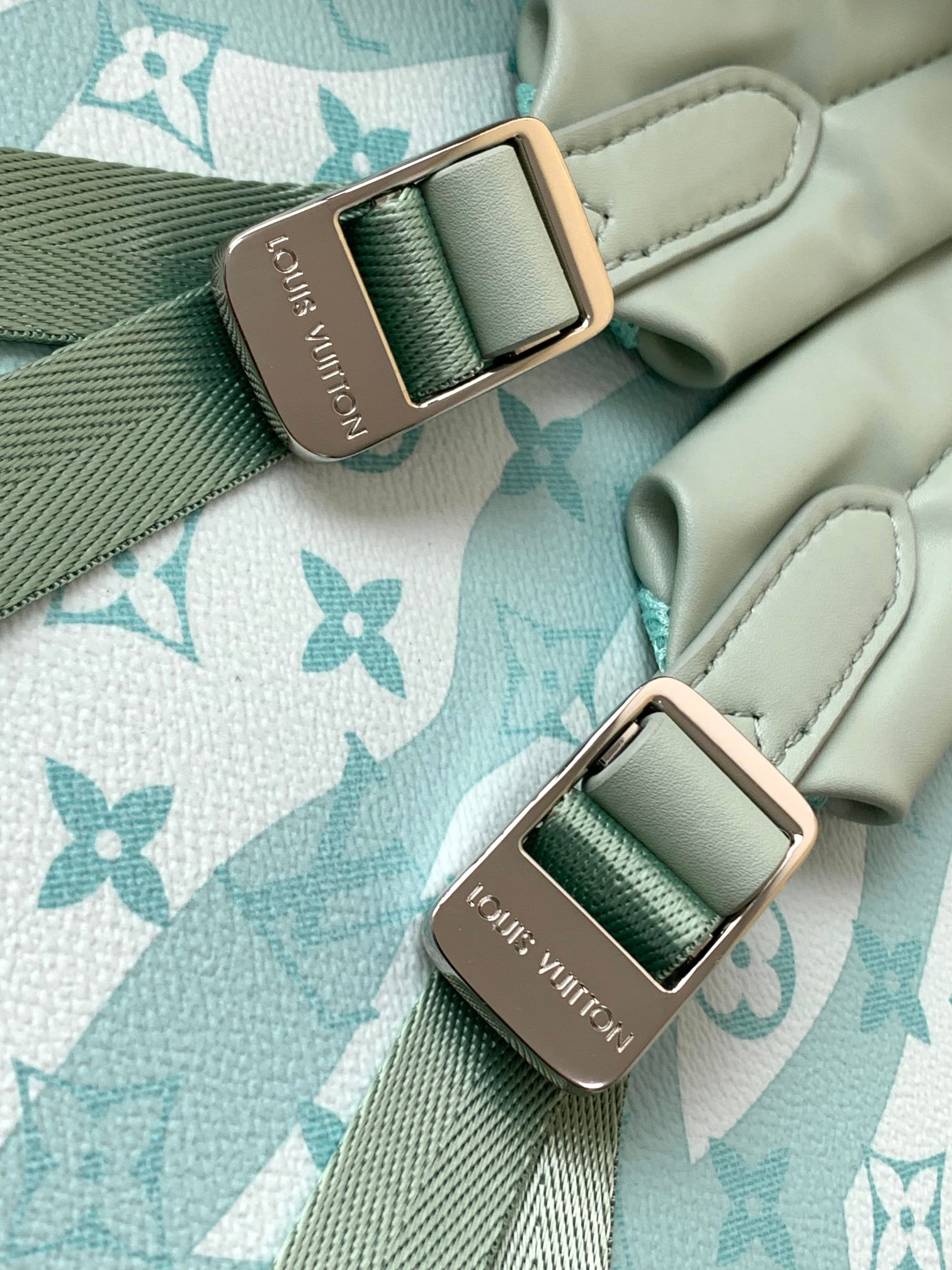 Louis Vuitton Discovery Backpack M22519 in Green - Image 7