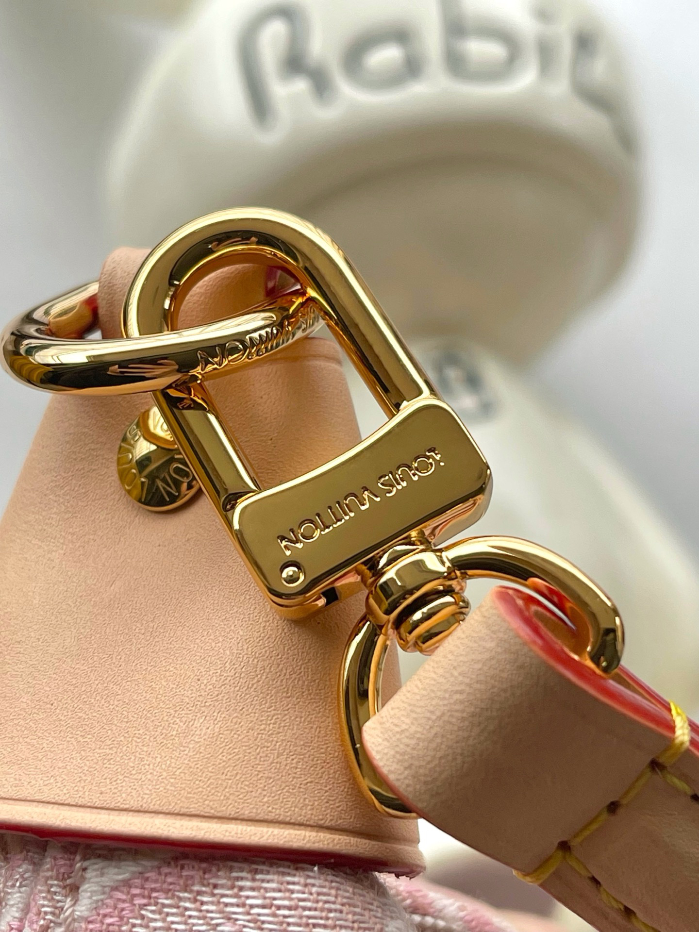 Pochette Mia Handbag in Pink Monogram Jacquard Canvas - Image 7