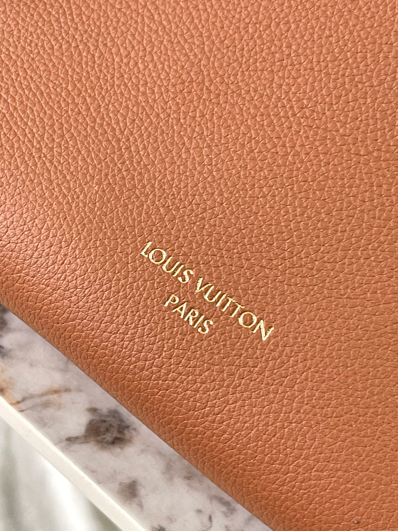 Louis Vuitton Low Key Alma Horizontal Leather Handbag - Image 7