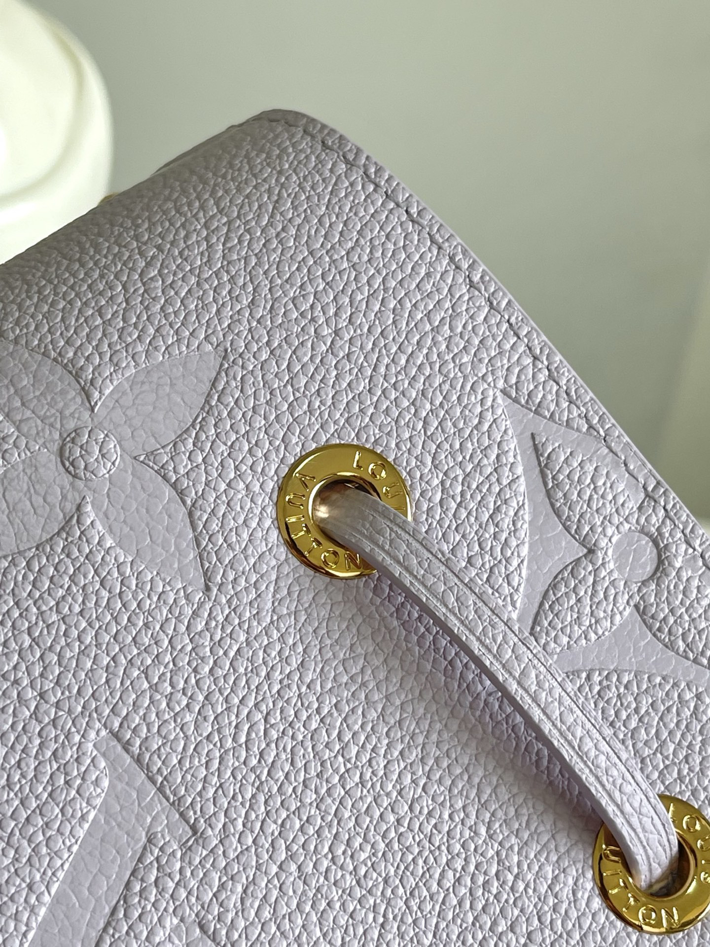 Louis Vuitton Néonoé BB Shoulder Bag in Purple Monogram Empreinte Leather - Image 7