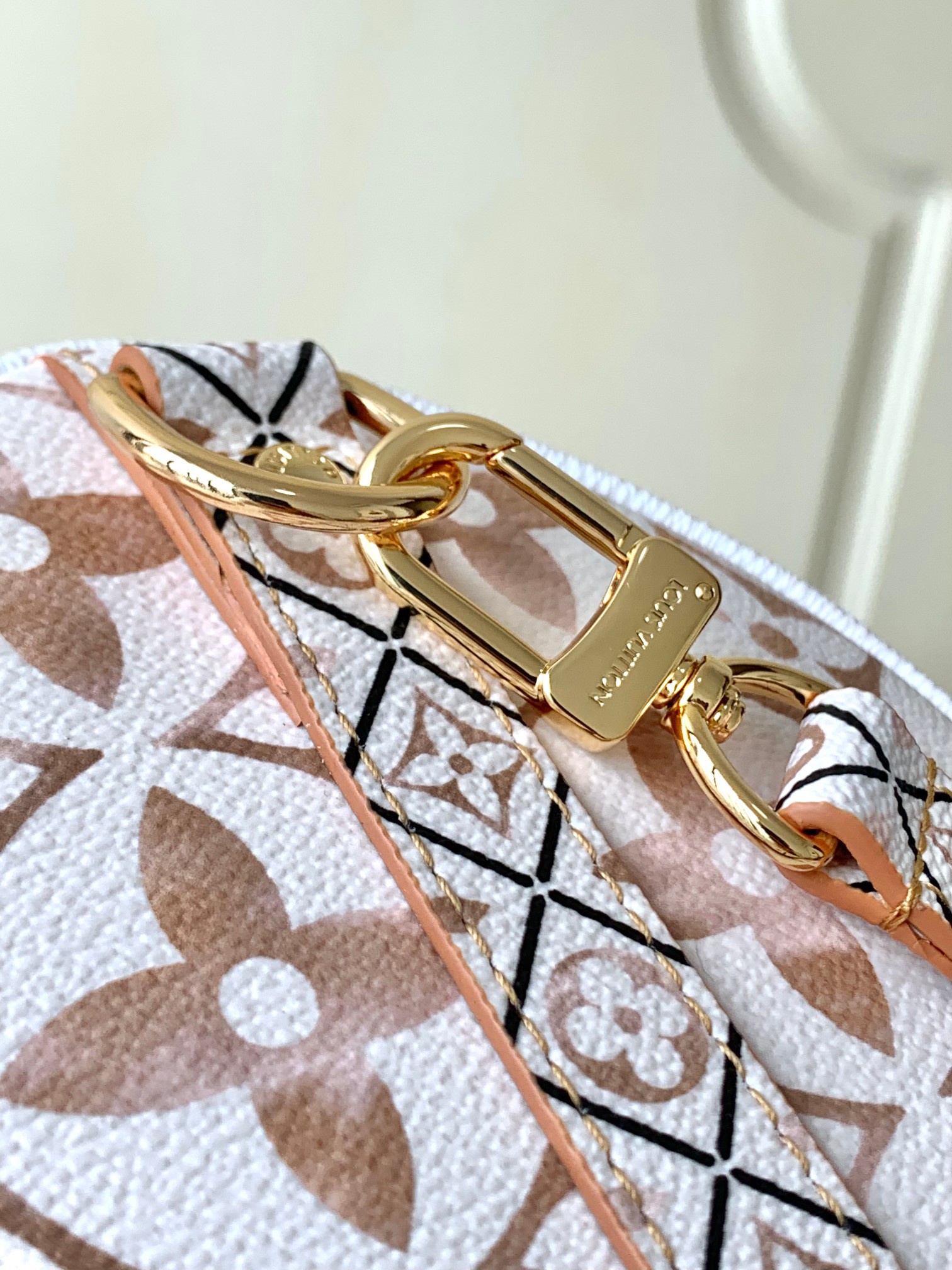 Louis Vuitton Speedy Bandoulière 25 Handbag - Image 7