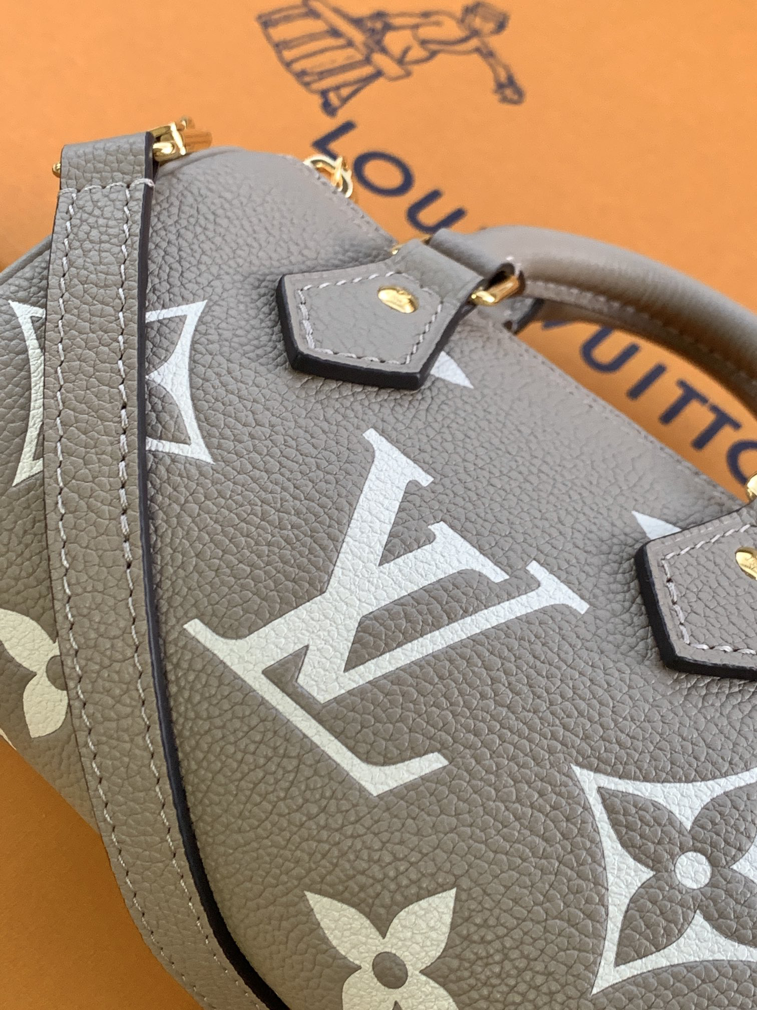 Louis Vuitton Nano Speedy Handbag M82890 - Image 7