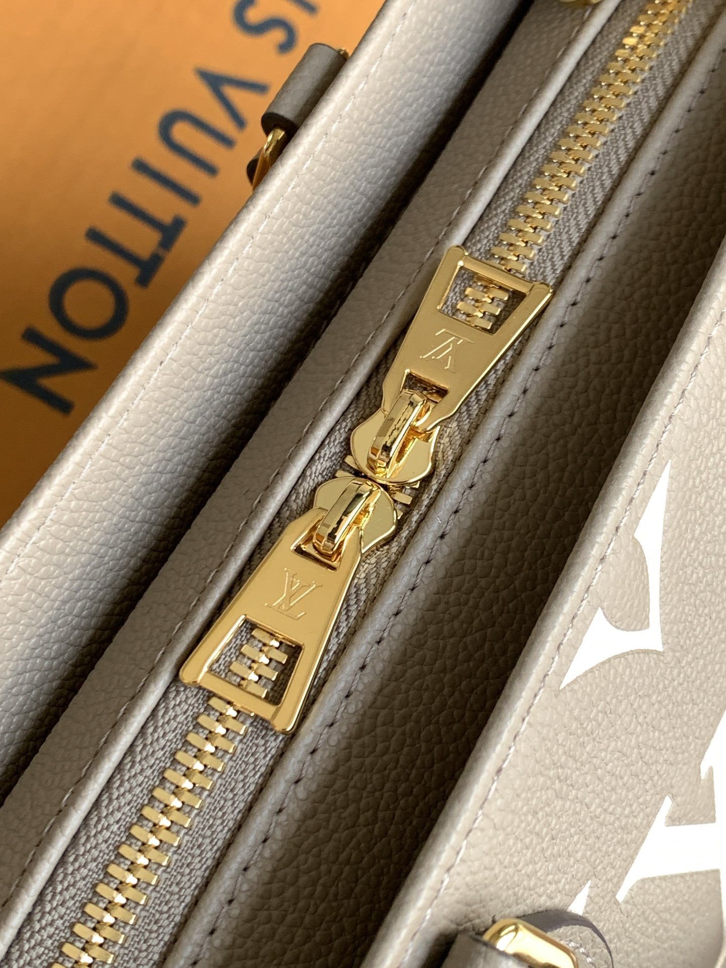 Louis Vuitton OnTheGo Small Tote Bag - Image 7