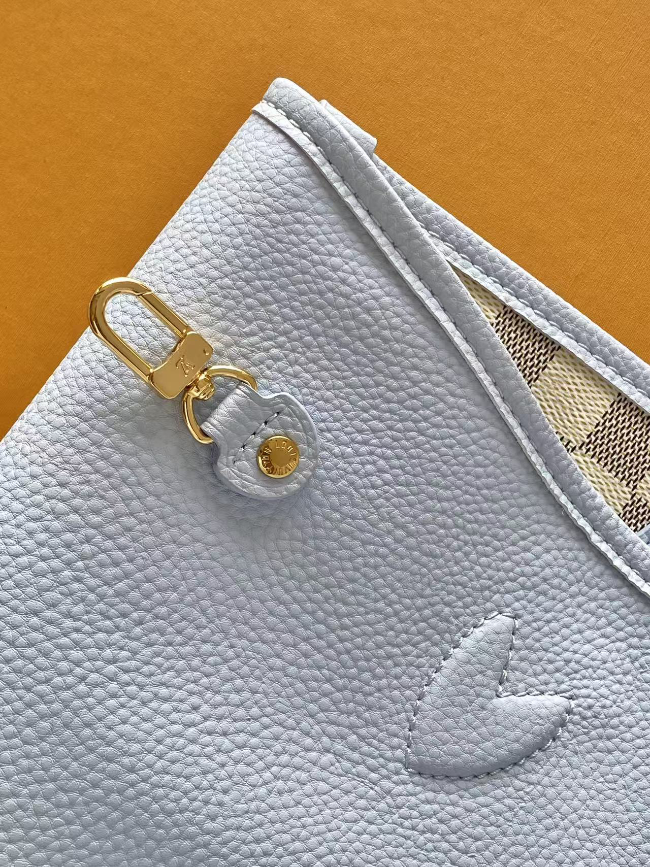 Louis Vuitton Neverfull Bandoulière Inside Out BB Handbag - Image 7