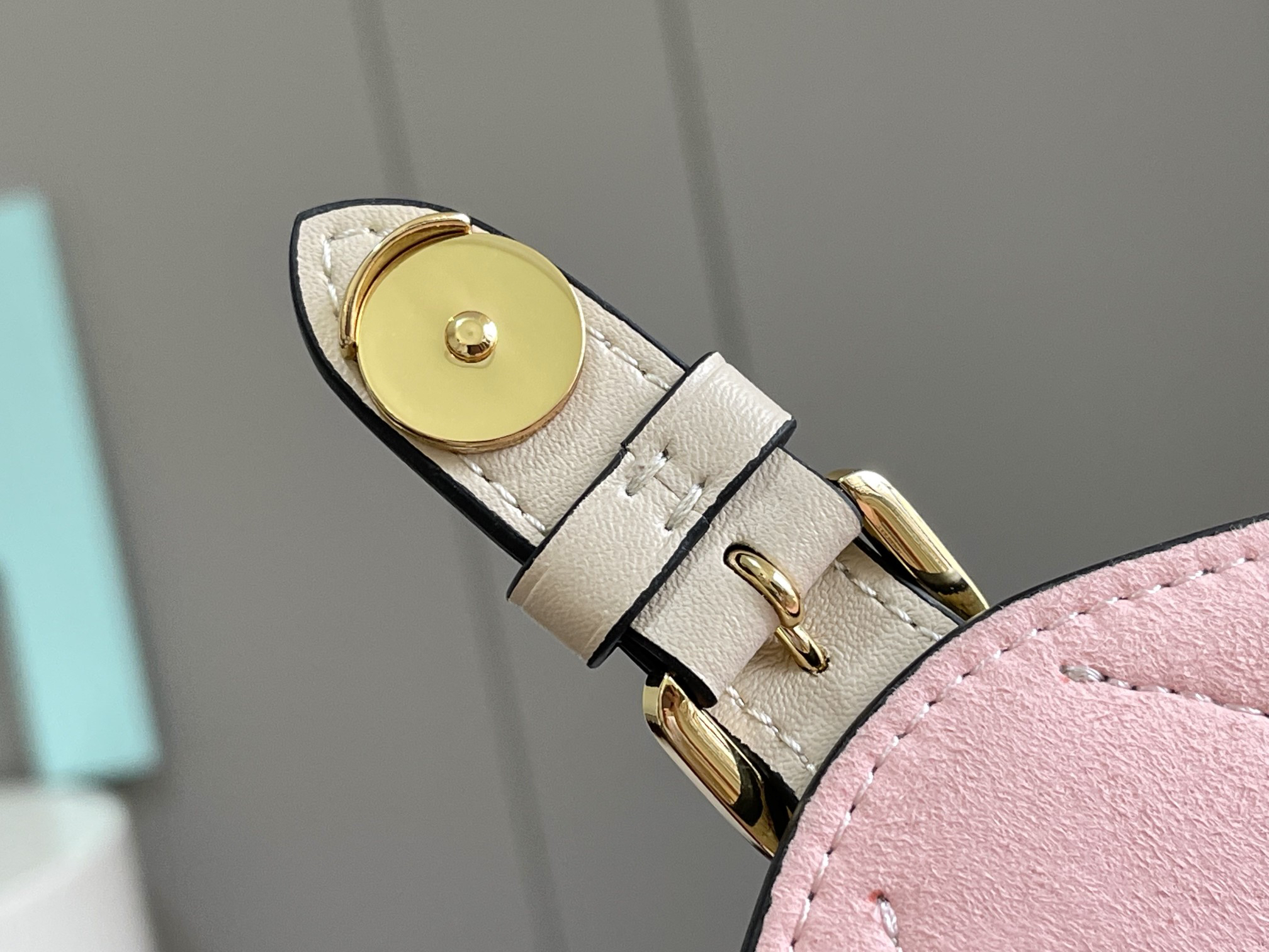 Louis Vuitton Montsouris 45205 Women's Backpack - Image 7
