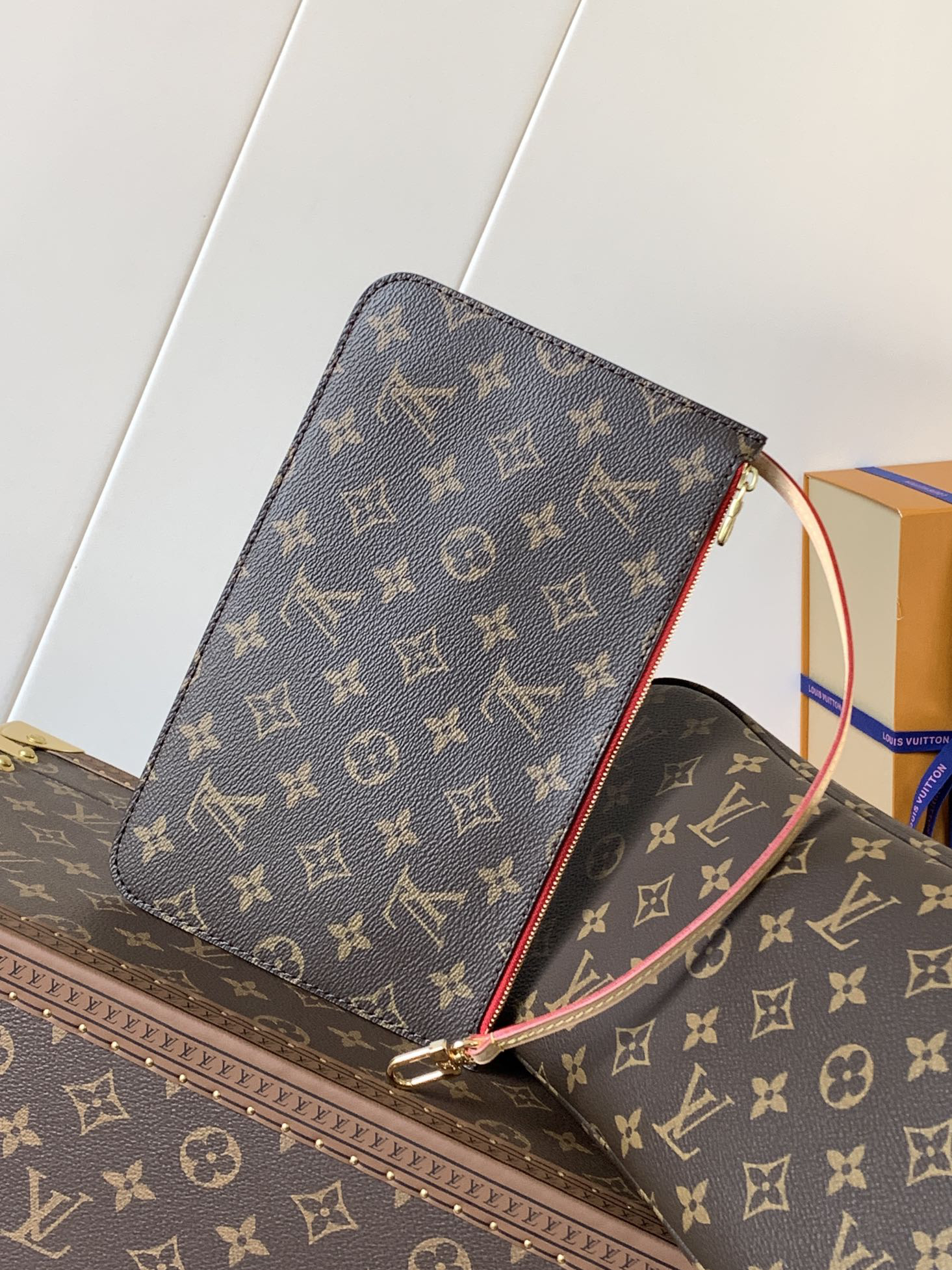 Louis Vuitton Neverfull MM Damier Ebene Tote Bag - Image 7