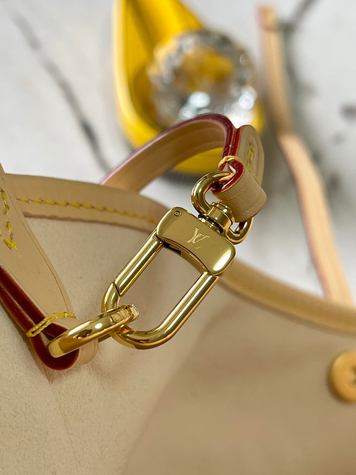 Leather Carryall Handbag - Image 7