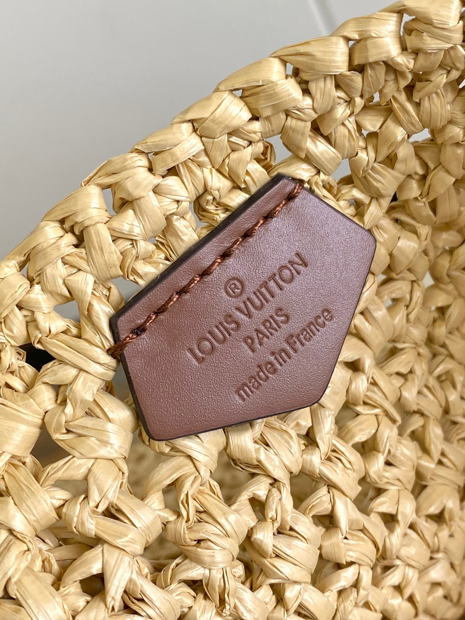 Louis Vuitton OnTheGo Medium Tote Bag in Woven Raffia - Image 7