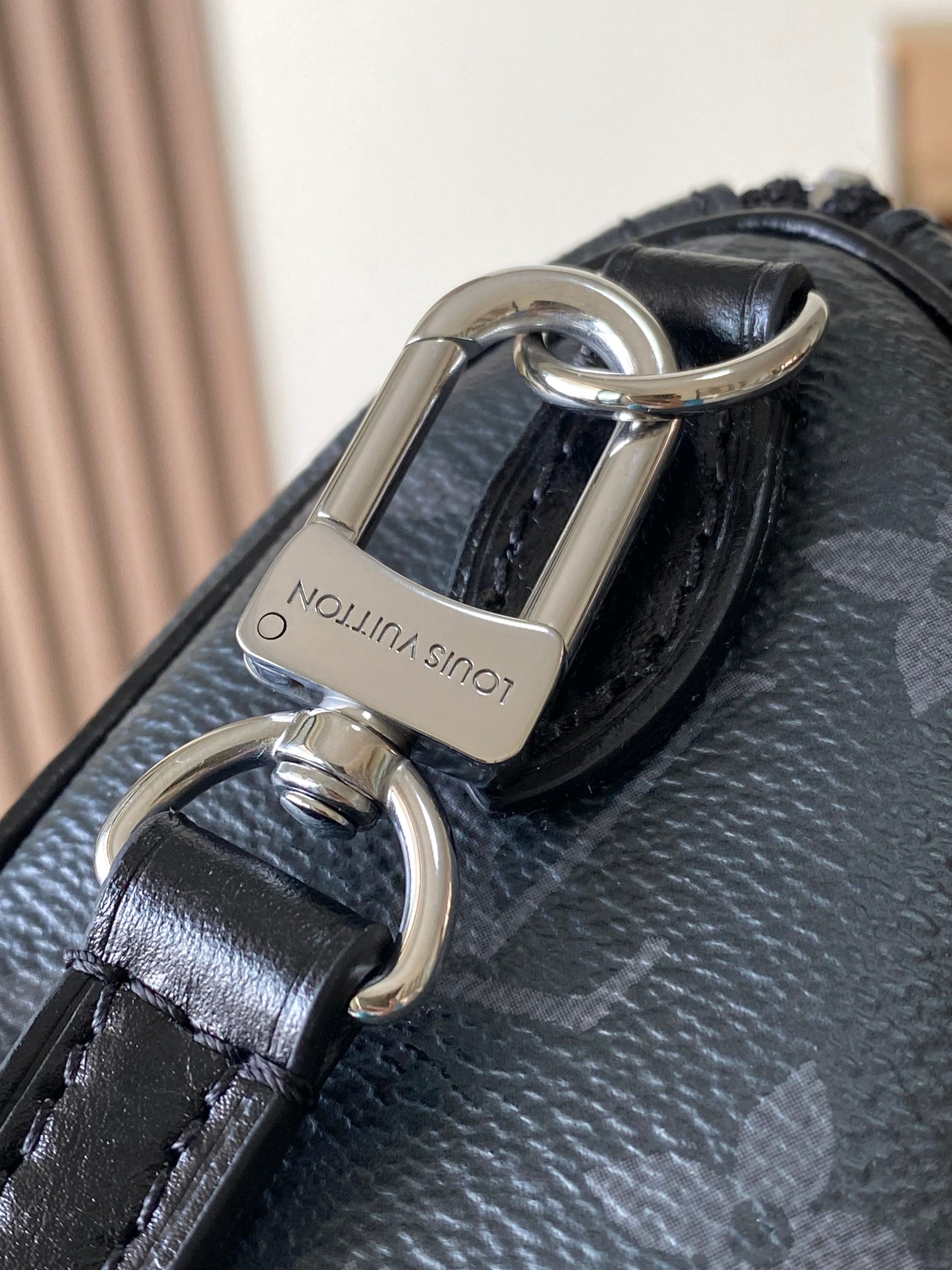 Louis Vuitton Nano Speedy 16 Crossbody Bag - Image 7