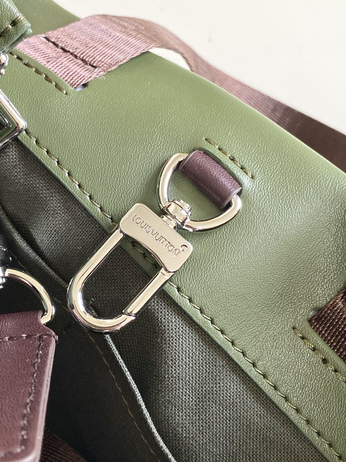 Louis Vuitton Medium Calfskin Handbag - Image 7