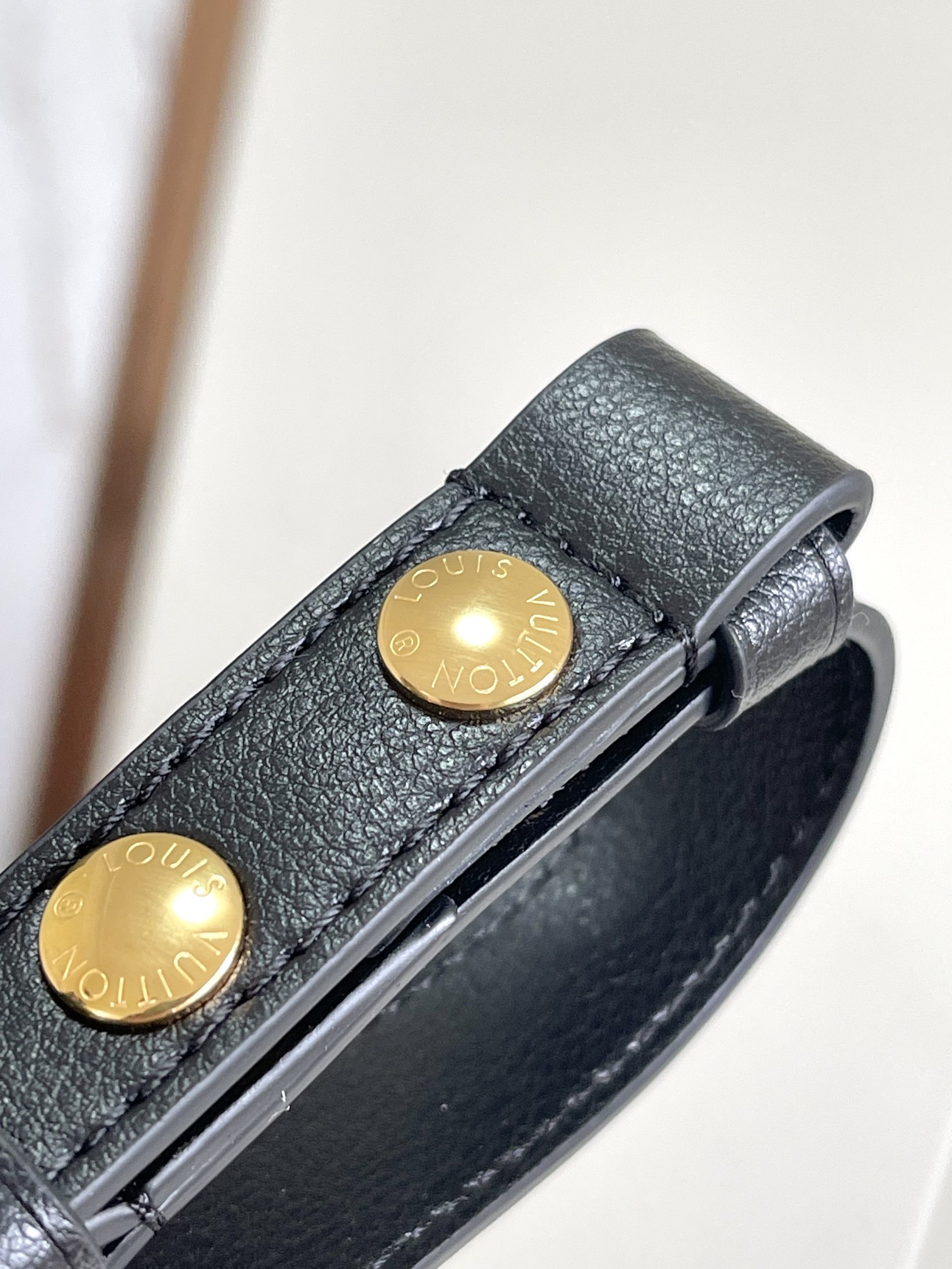 Louis Vuitton Dauphine Soft Medium Shoulder Bag M25209 Black - Image 7