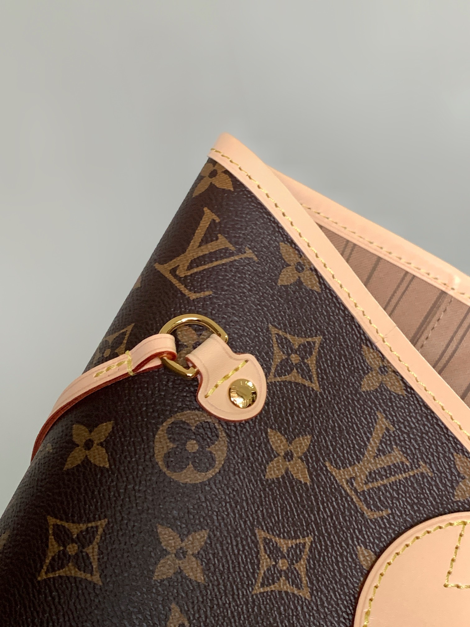 Louis Vuitton Neverfull MM Handbag - Image 7