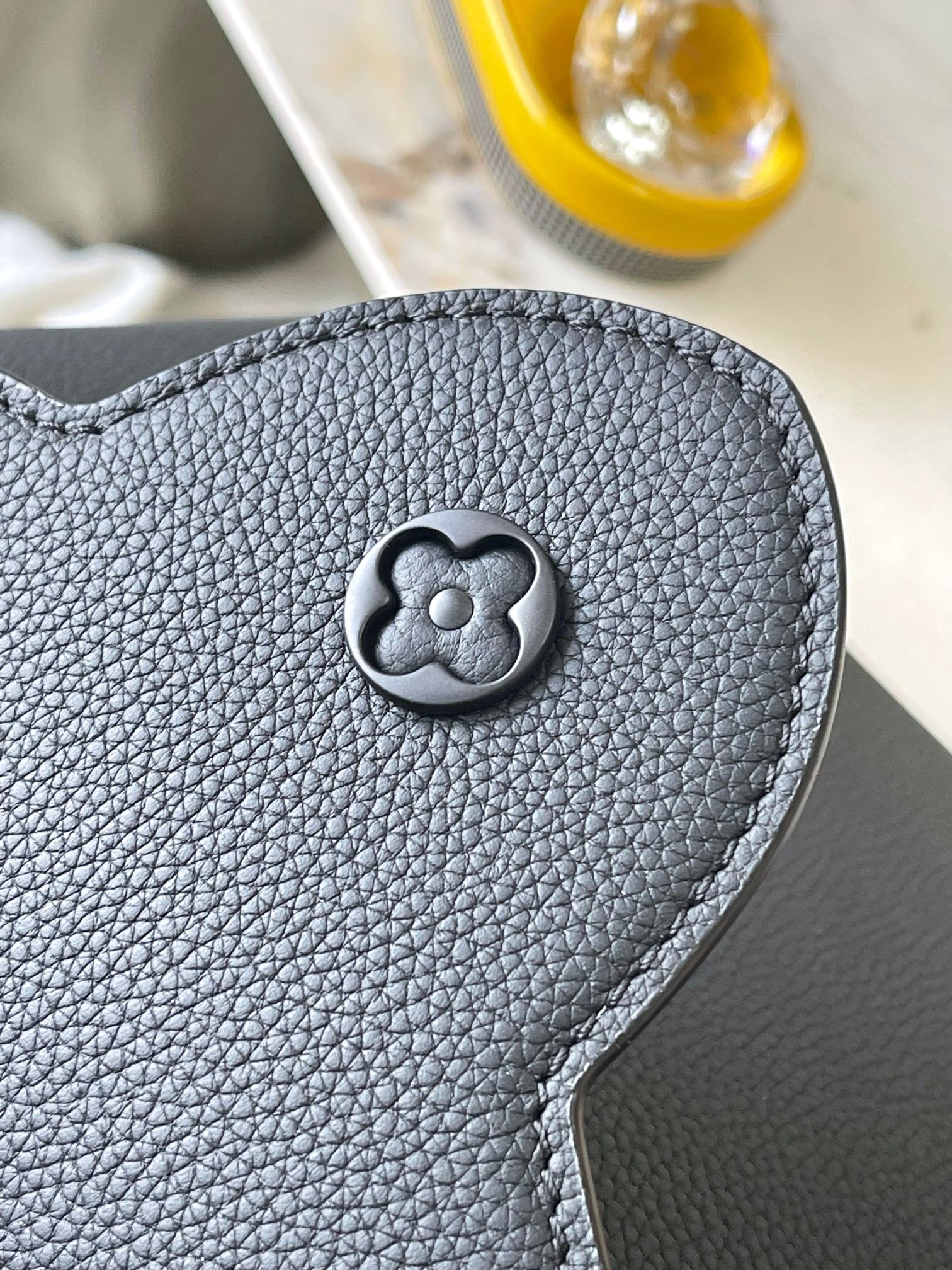 Louis Vuitton CarryAll BB Handbag - Image 7