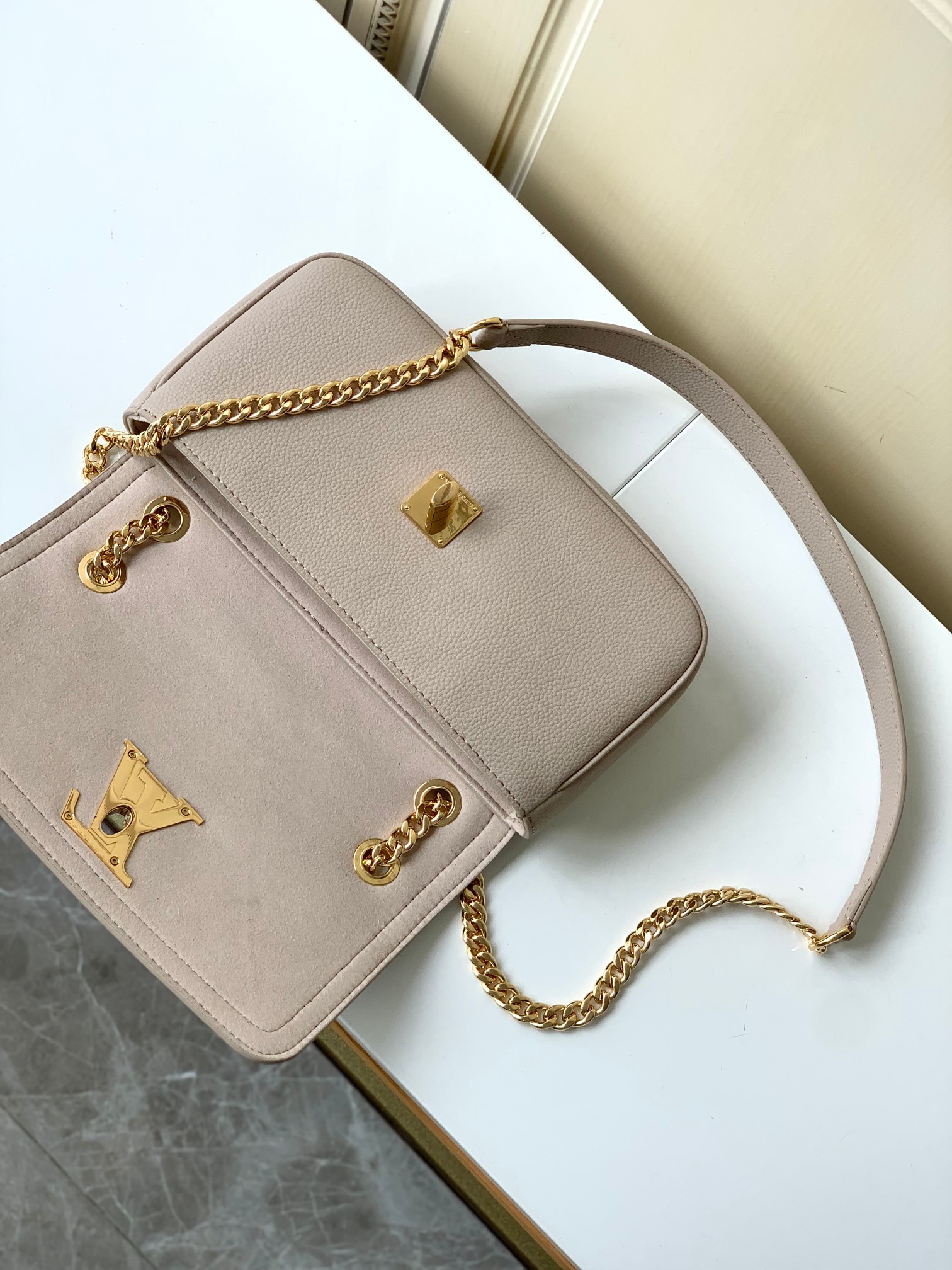 Louis Vuitton LockMe East West Chain Bag - Image 7