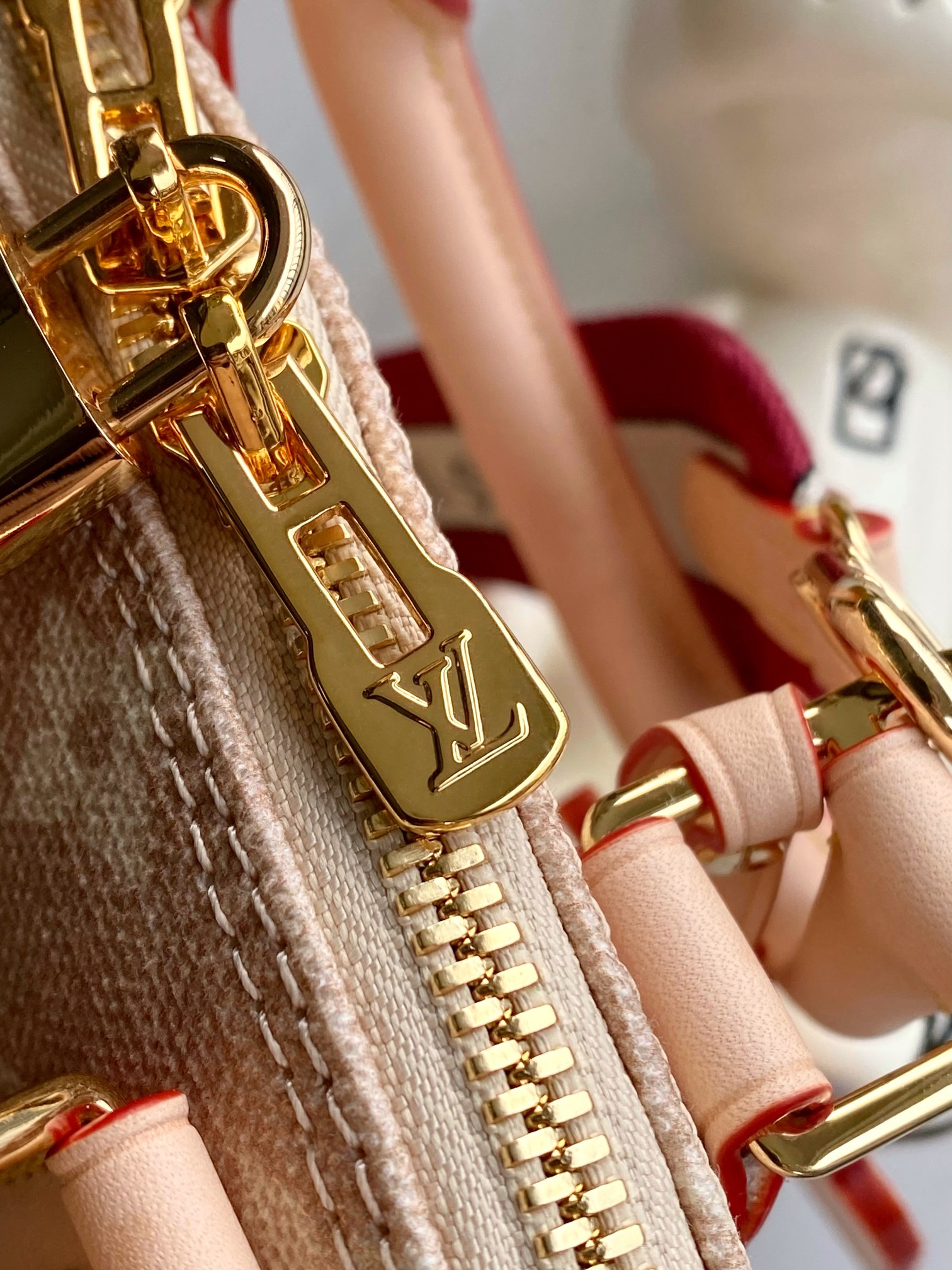 Louis Vuitton Alma BB Meowgram Canvas Crossbody Bag - Image 7