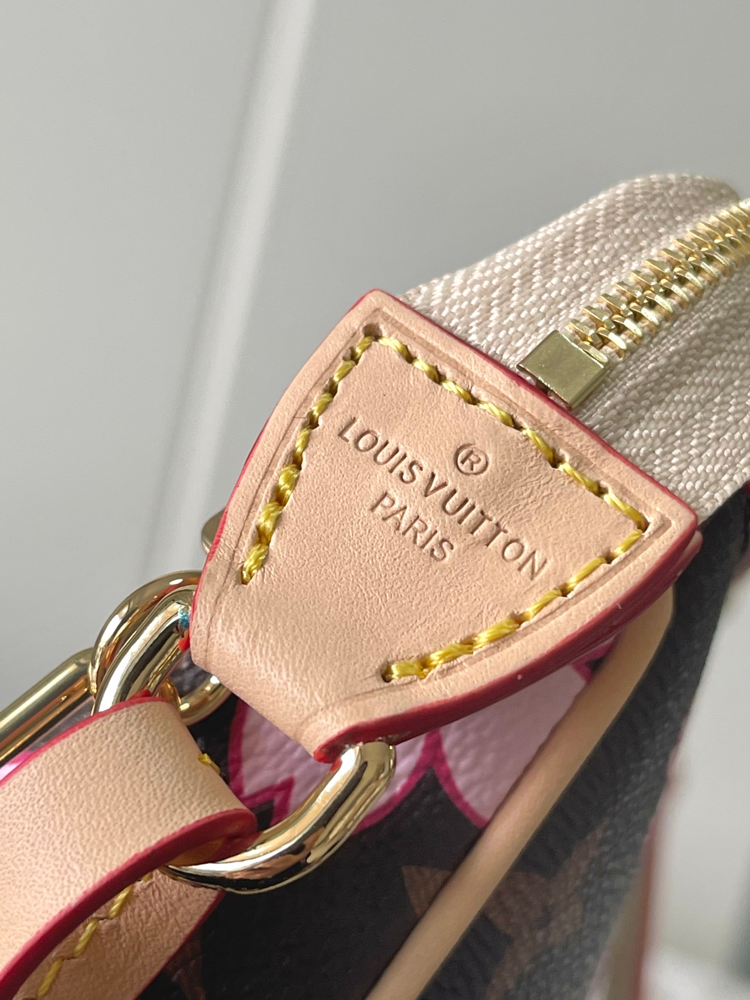 Louis Vuitton Pochette Accessoires Cherry Blossom Handbag M13666 - Image 7