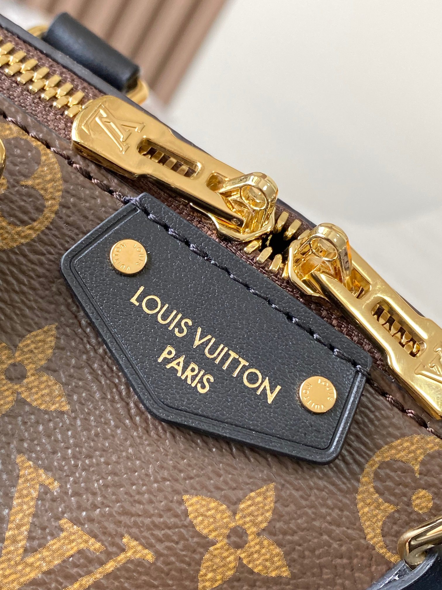 Louis Vuitton Speedy Trunk 25 Handbag - Image 7
