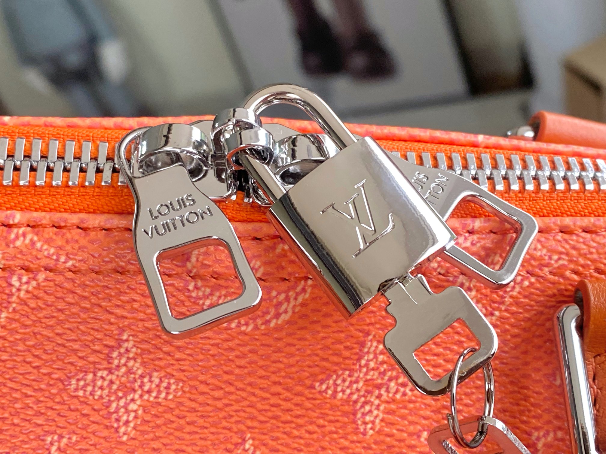 Louis Vuitton Heritage Keepall 50 Travel Bag - Image 7
