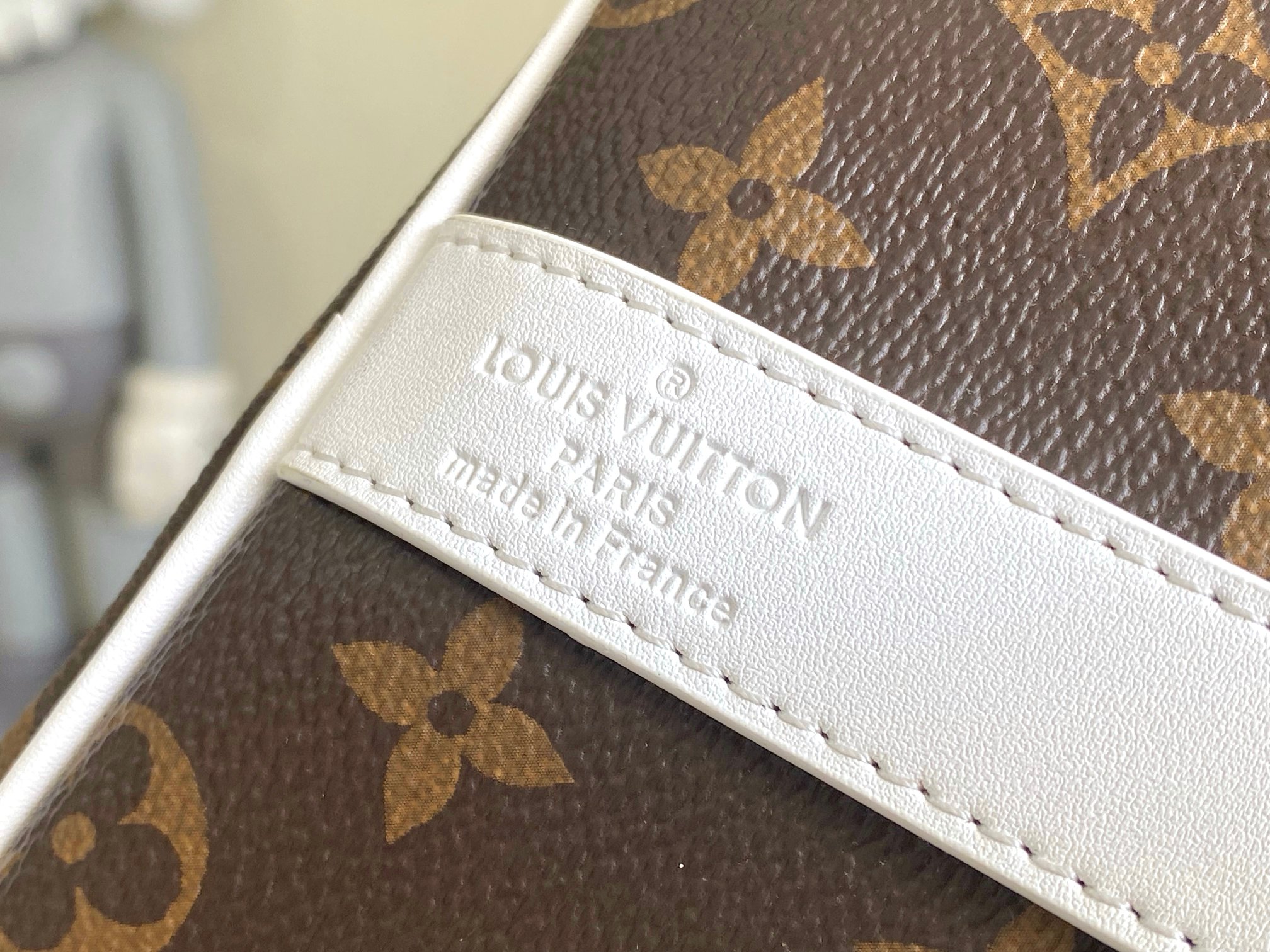 Louis Vuitton Keepall Bandoulière 50 Travel Bag M13926 - Image 7