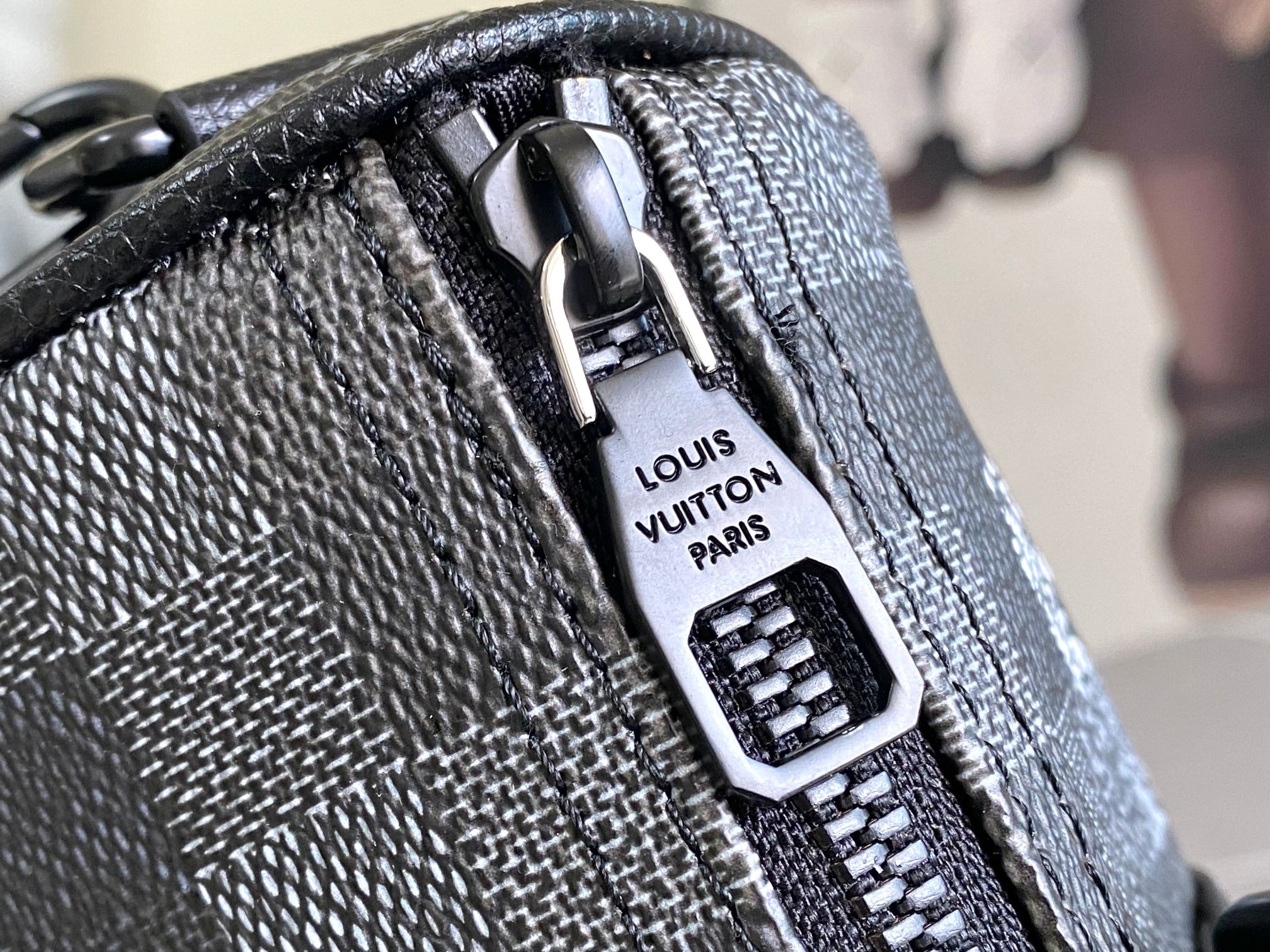 Louis Vuitton Keepall 25 Travel Bag in Black Monogram Eclipse Reverse Canvas - Image 7
