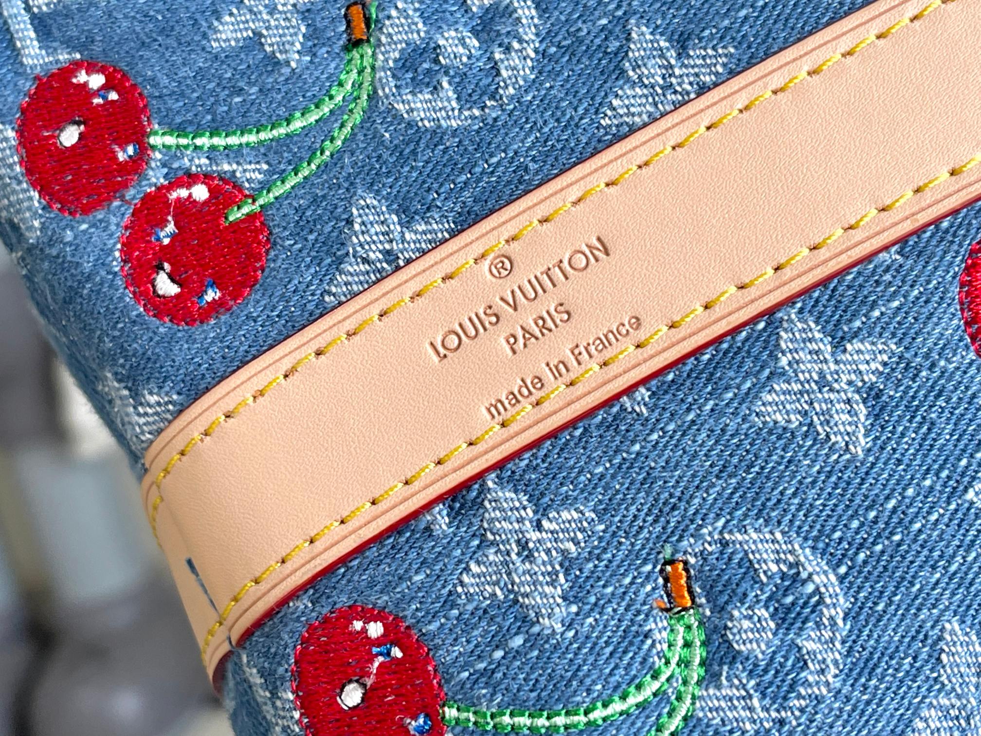 Louis Vuitton Keepall Bandoulière 45 Travel Bag - Image 7