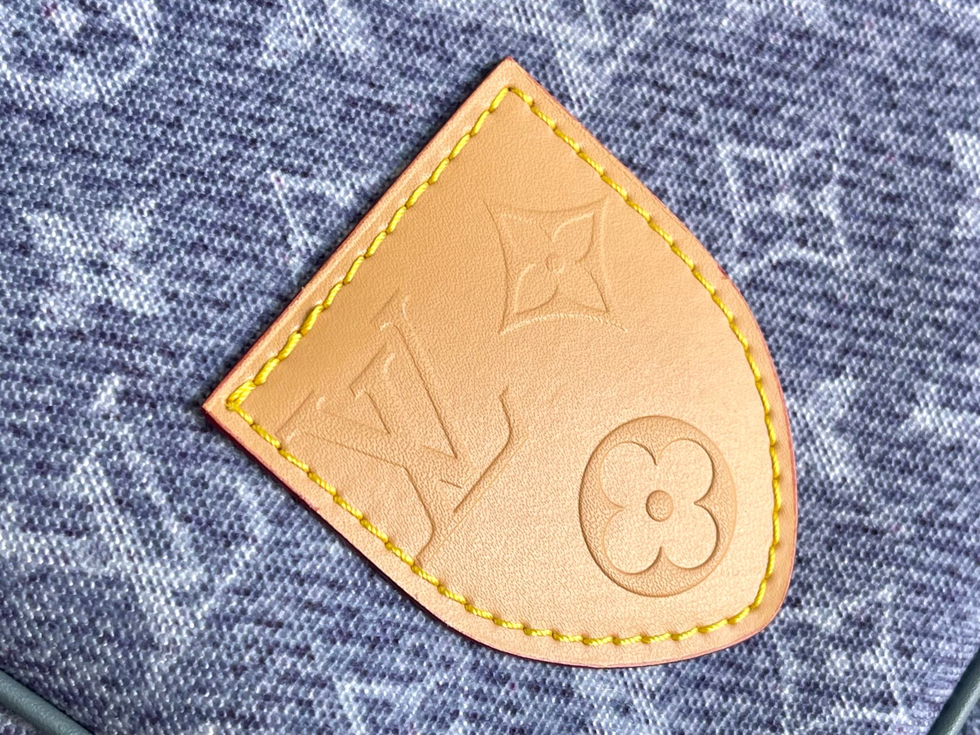 Louis Vuitton Keepall Bandoulière 50 Travel Bag - Image 7