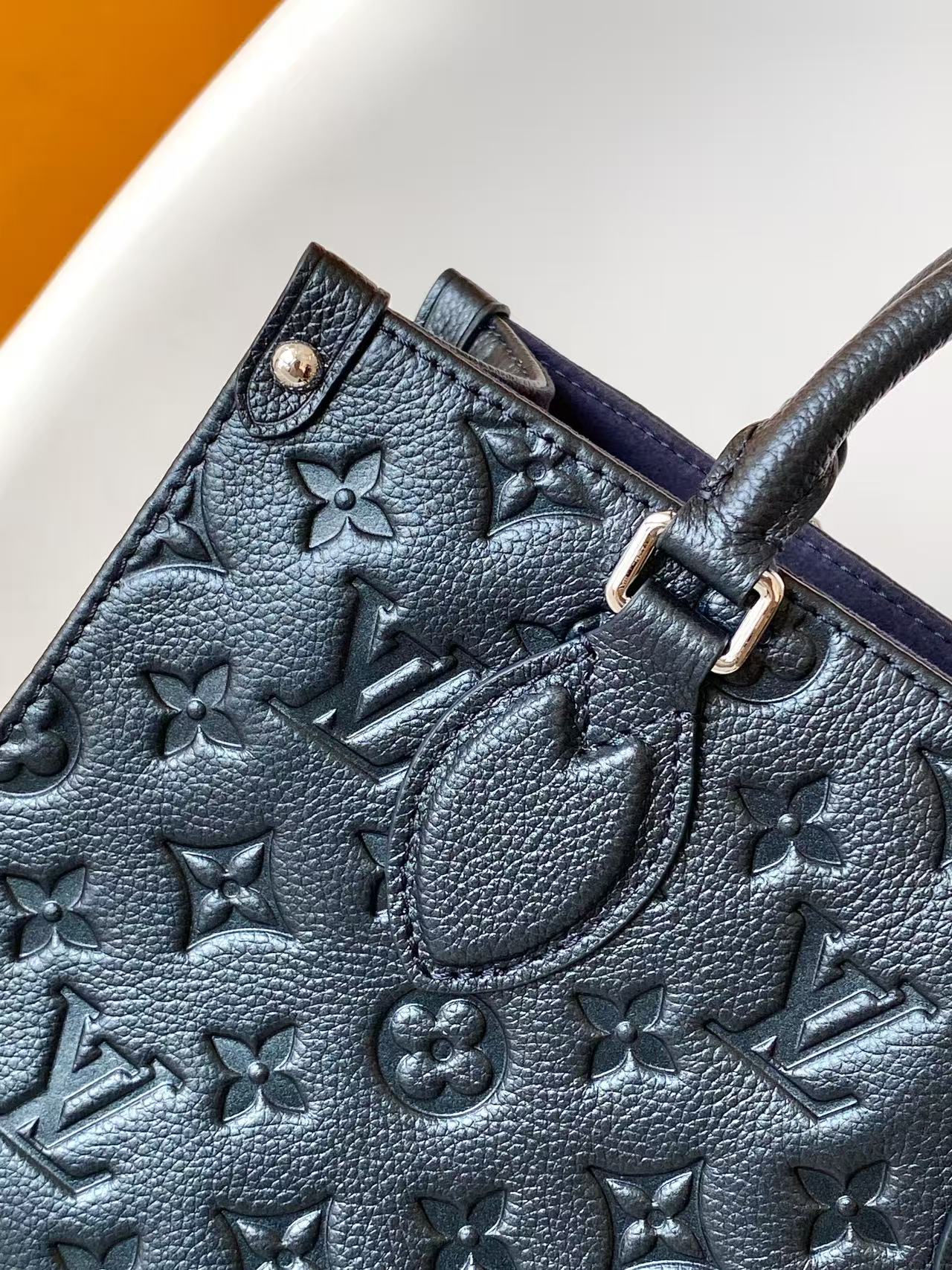 Louis Vuitton OnTheGo Tote Bag - Image 7