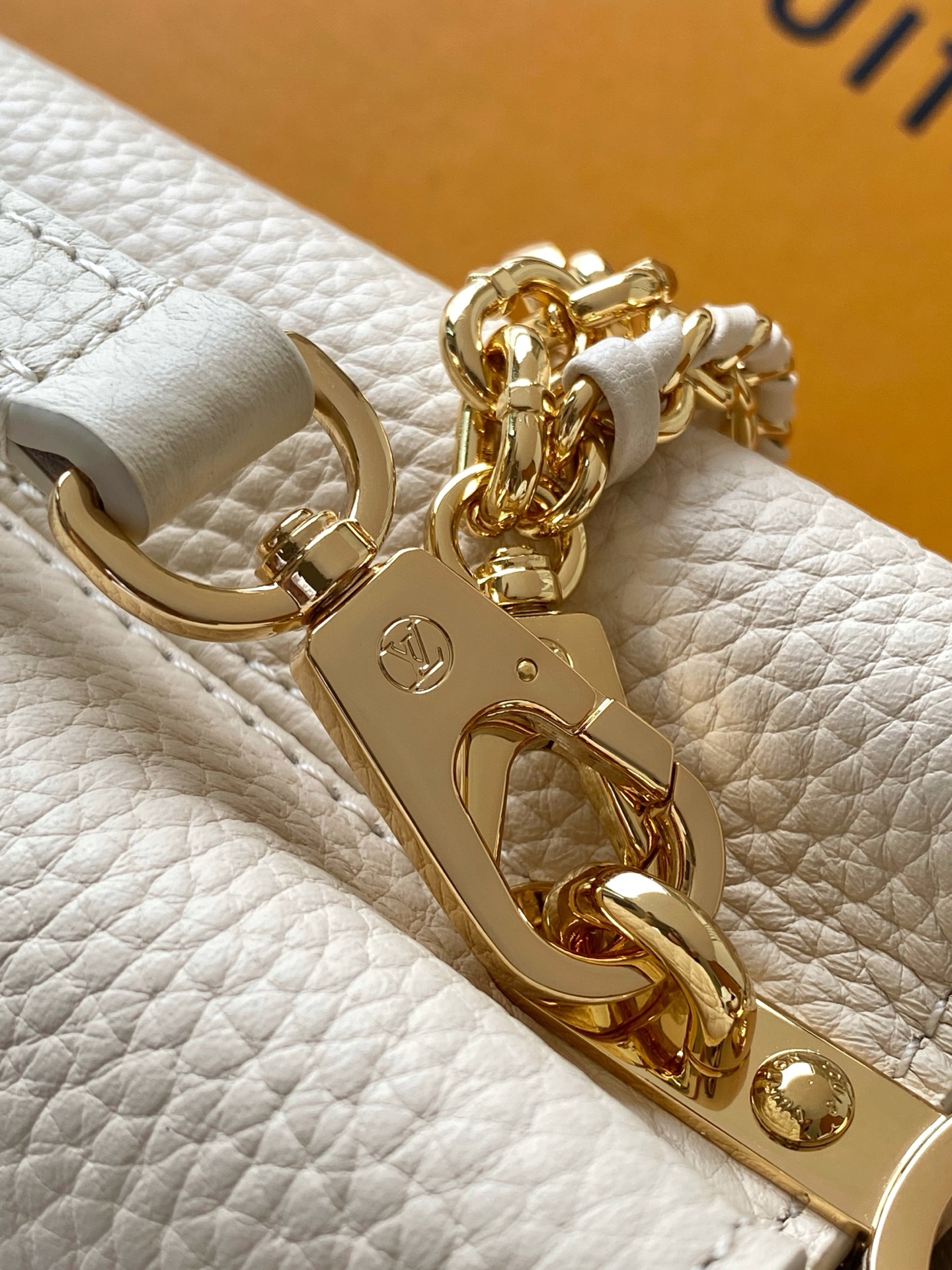 Louis Vuitton Capucines BB Flowergram Handbag - Image 7