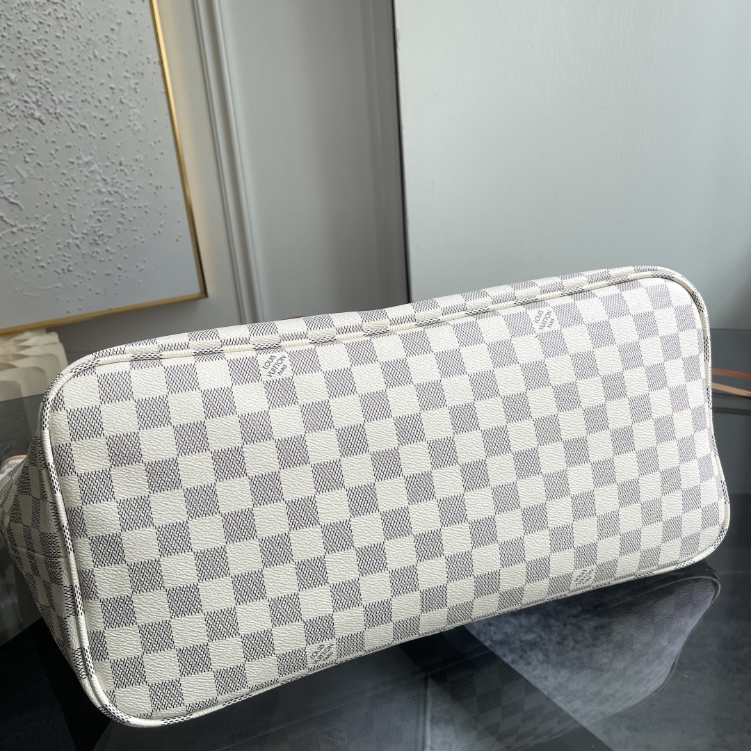 Louis Vuitton Neverfull Large Tote Bag in Damier Azur Canvas - Image 7