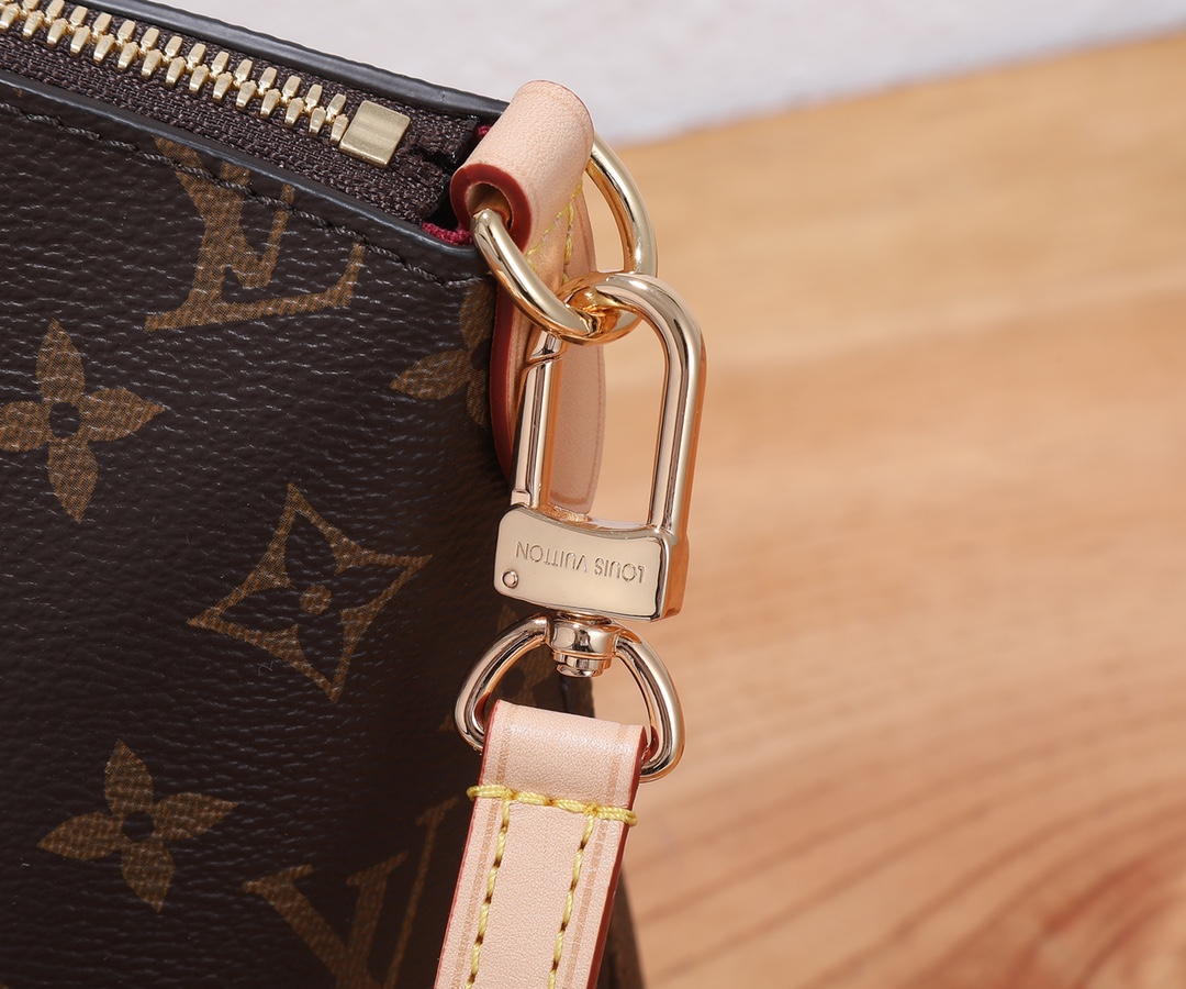 Louis Vuitton Boétie Small Zipper Tote Bag - Image 7