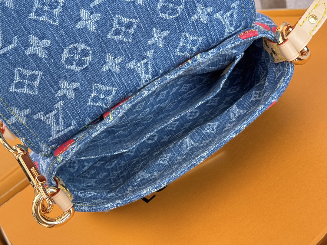 Louis Vuitton Monogram Cherry Sunset Shoulder Bag - Image 7