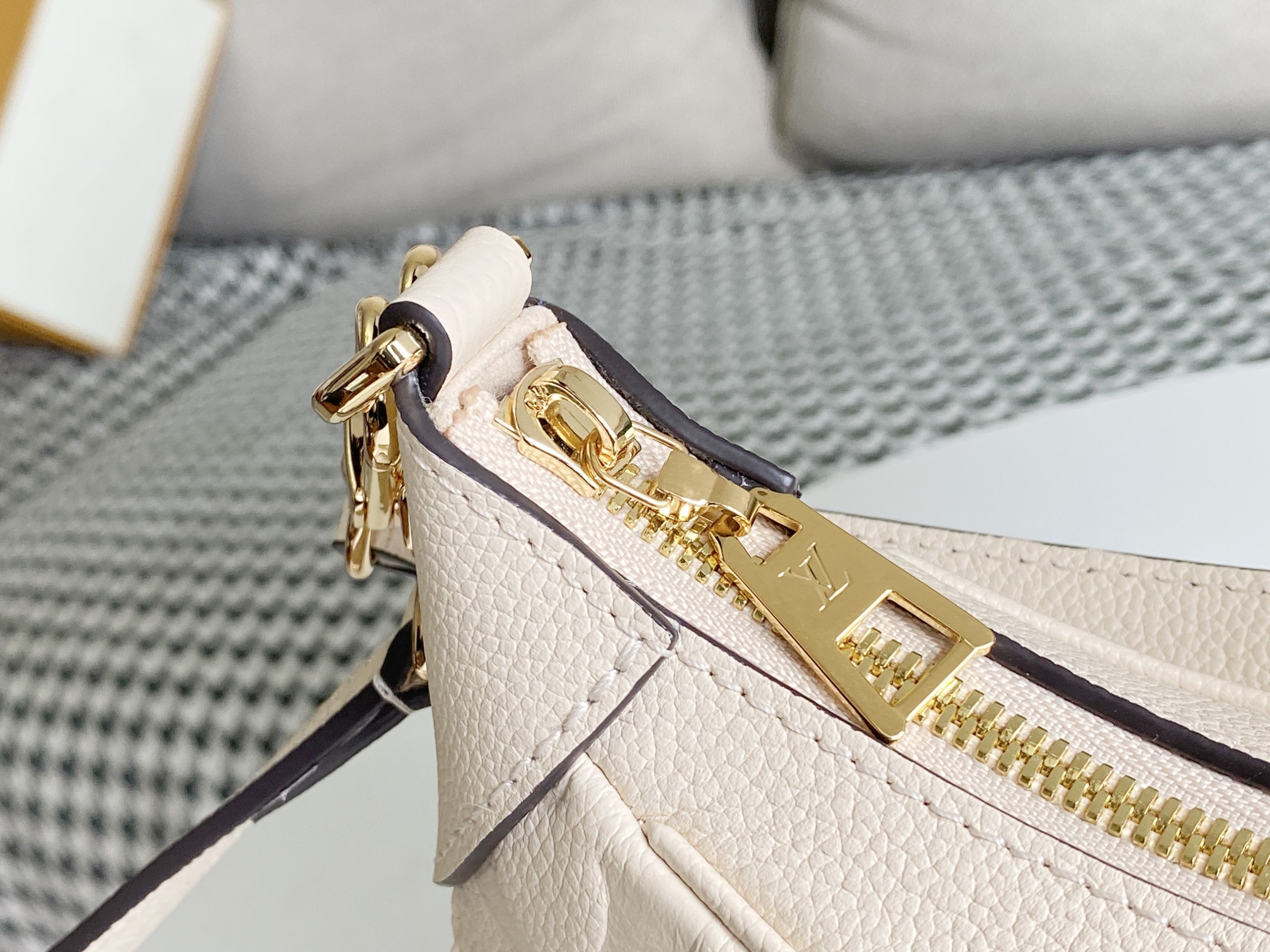Louis Vuitton Bagatelle Handbag M46002 M46099 White Monogram Empreinte - Image 7
