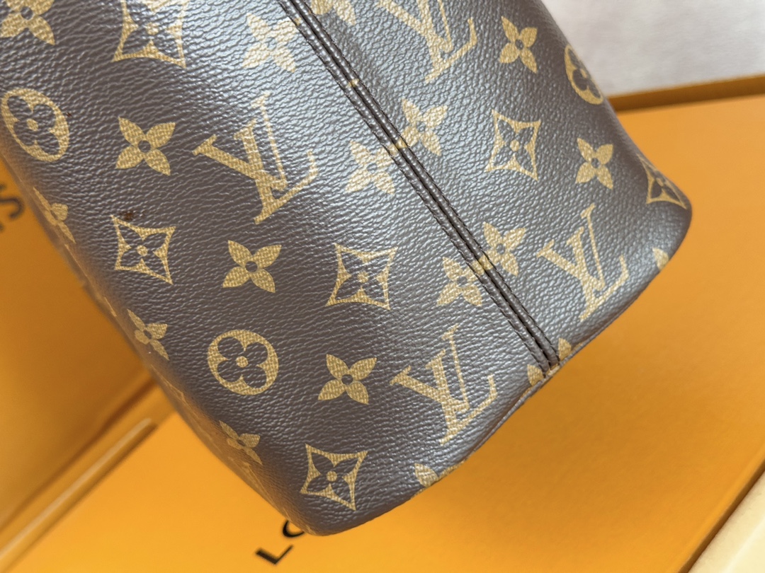 Louis Vuitton Neverfull MM Damier Azur Canvas Tote Bag - Image 7